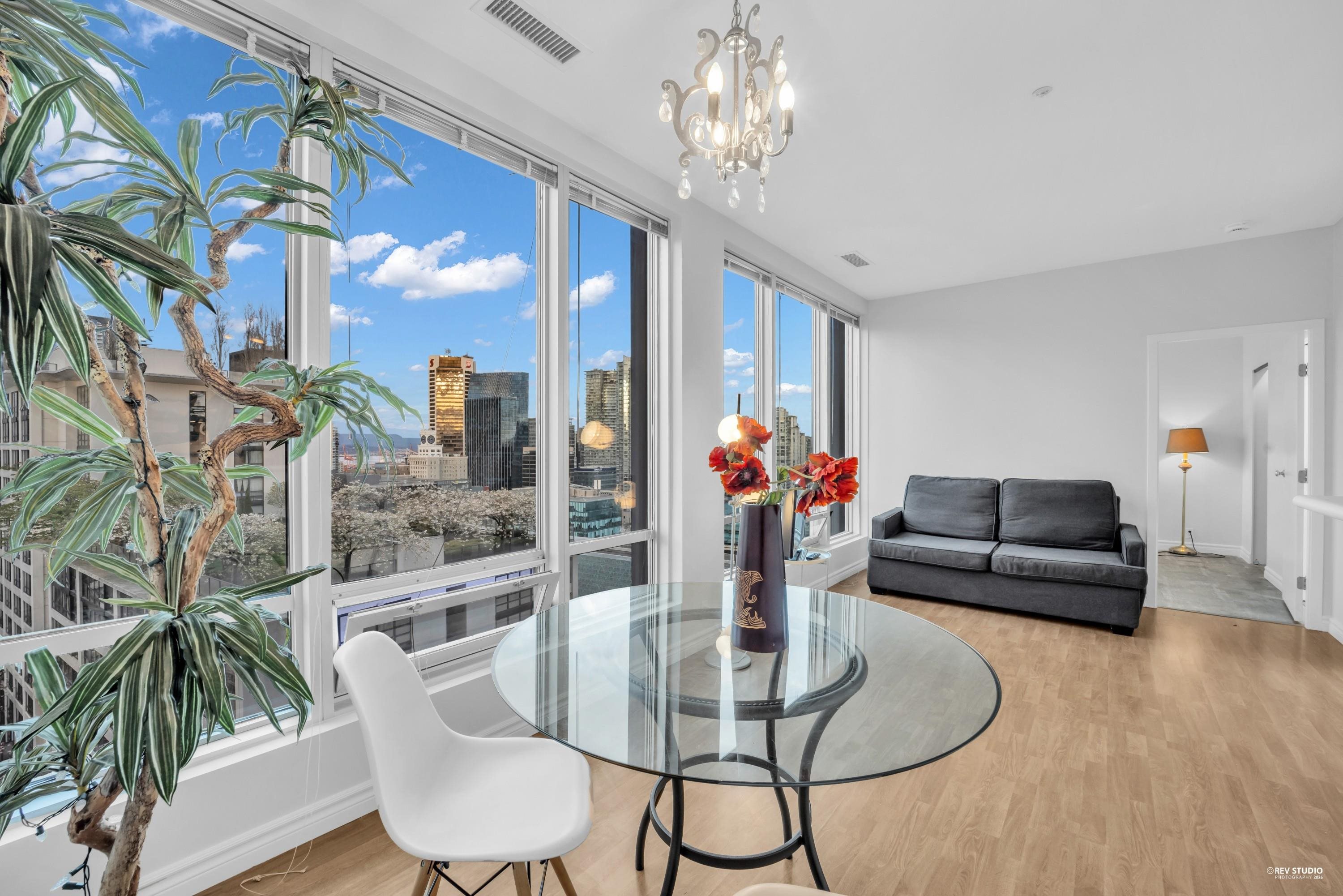 1512 989 NELSON STREET Unit: 1512