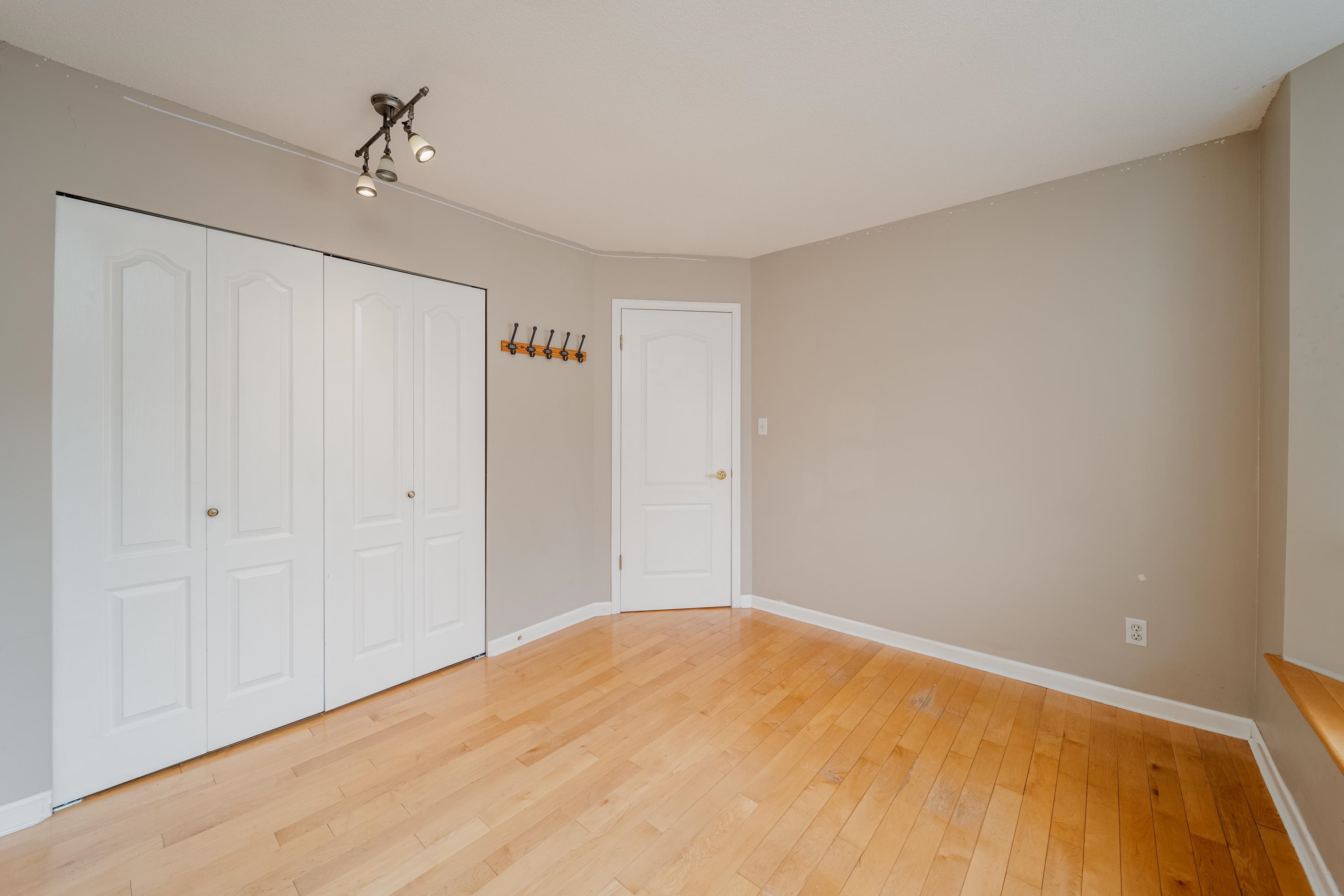 227 WATERLEIGH DRIVE