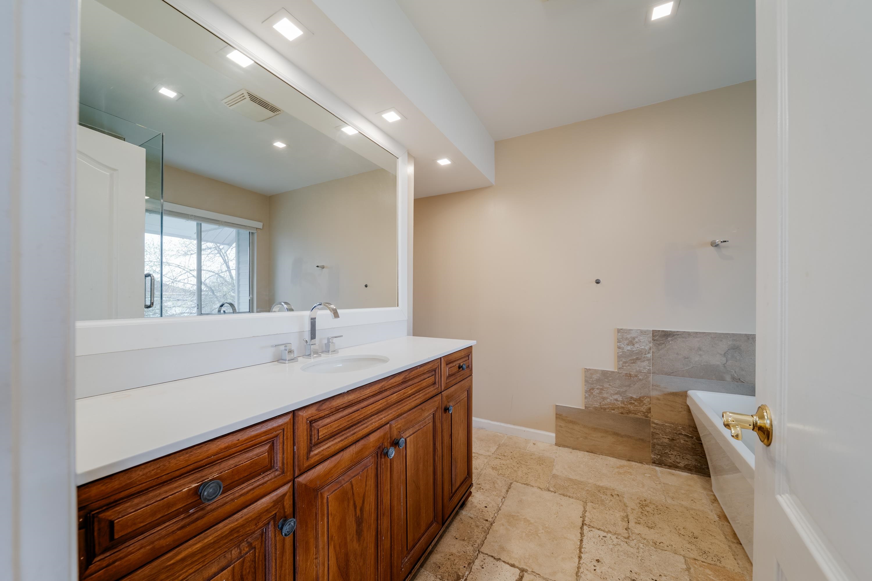 227 WATERLEIGH DRIVE