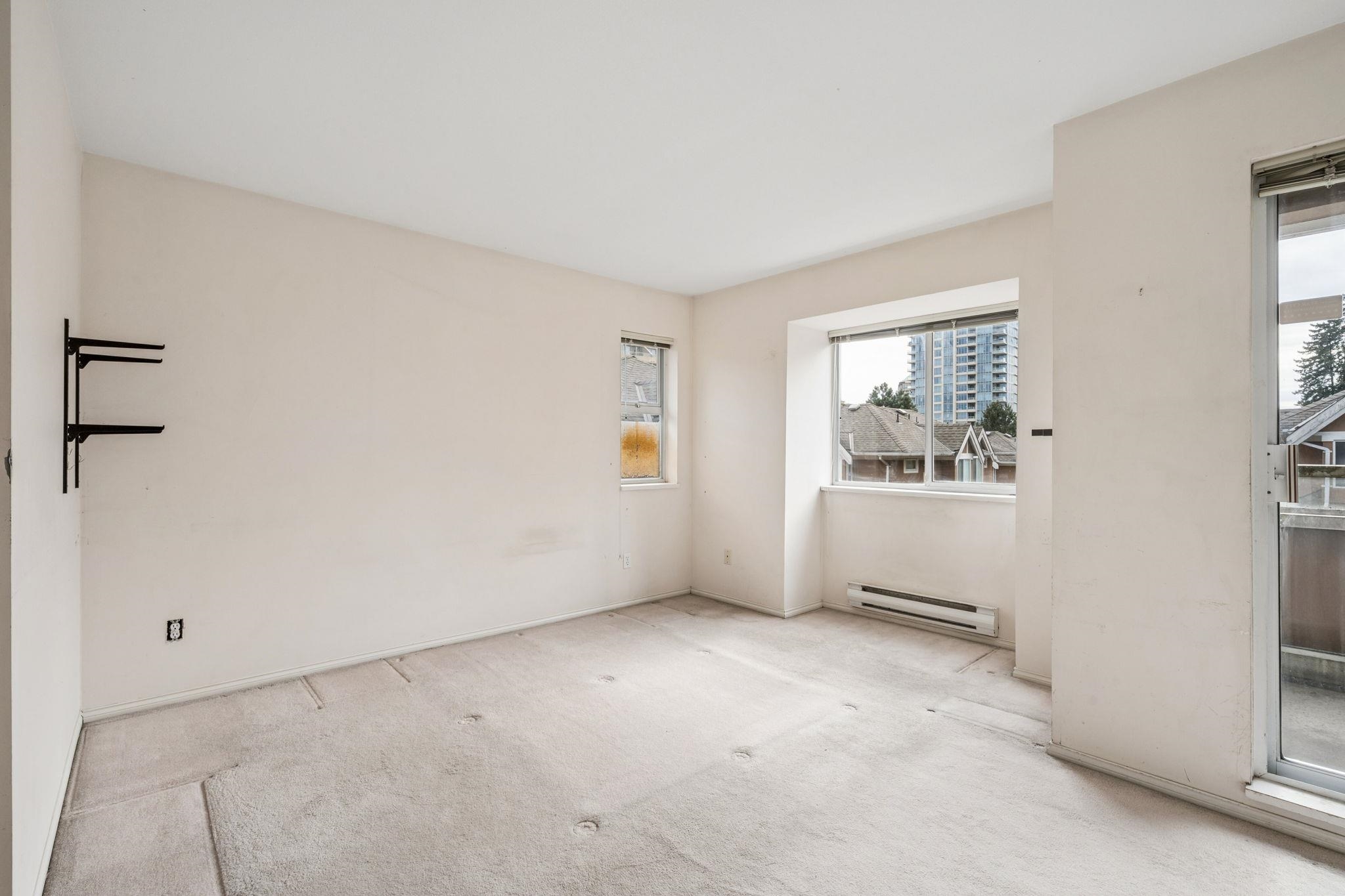 35 7488 SALISBURY AVENUE Unit: 35