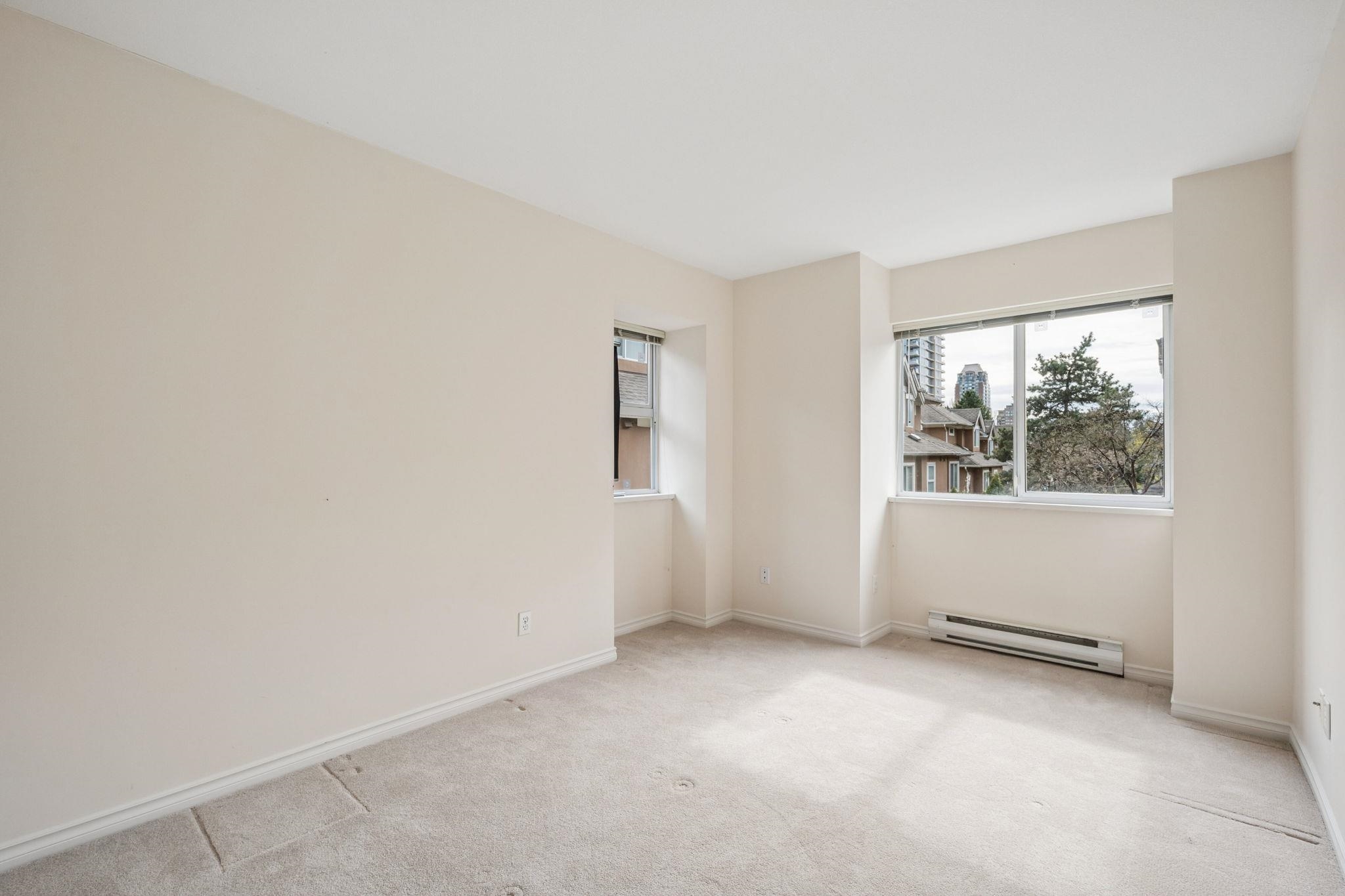 35 7488 SALISBURY AVENUE Unit: 35