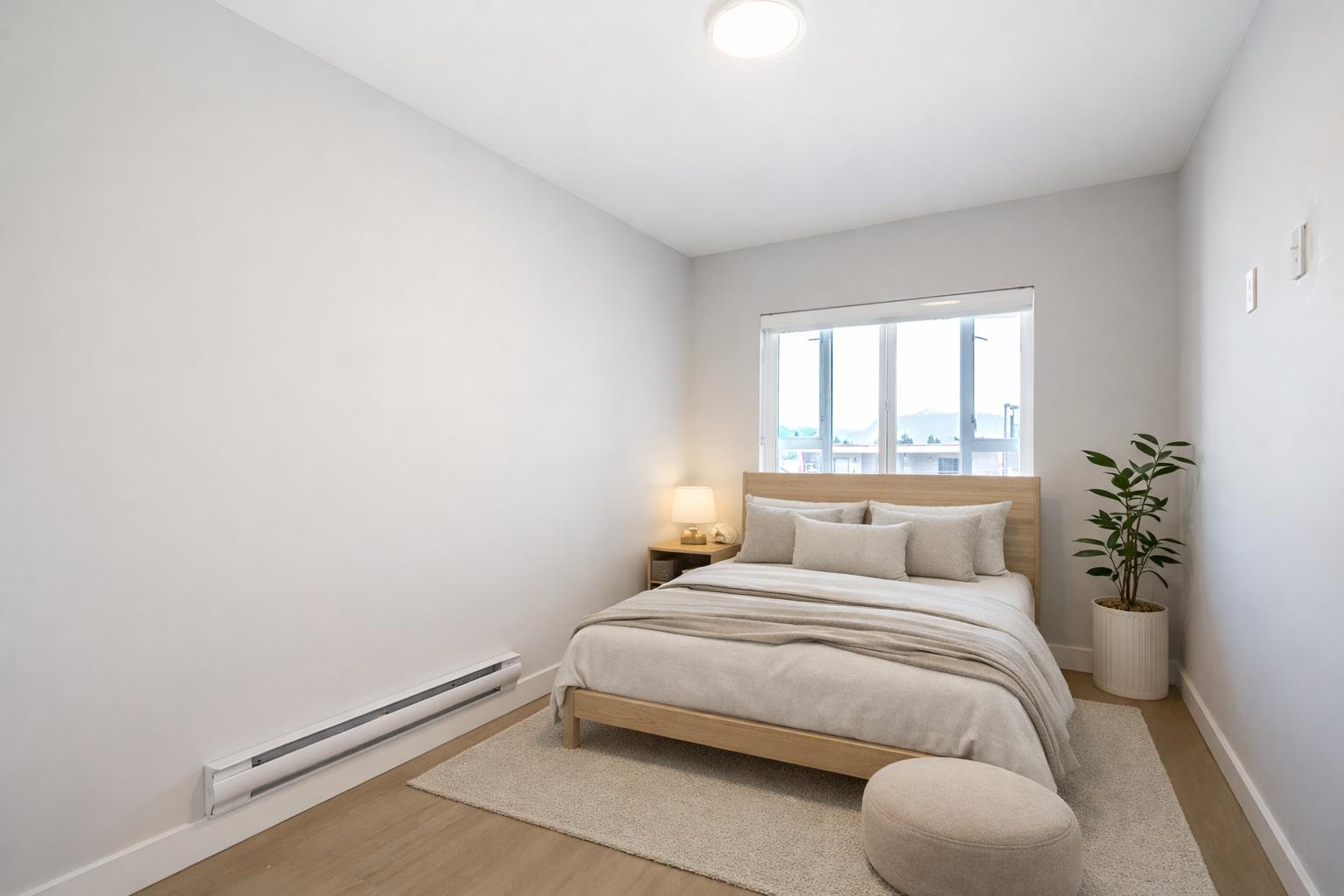 307 3050 KINGSWAY Unit: 307