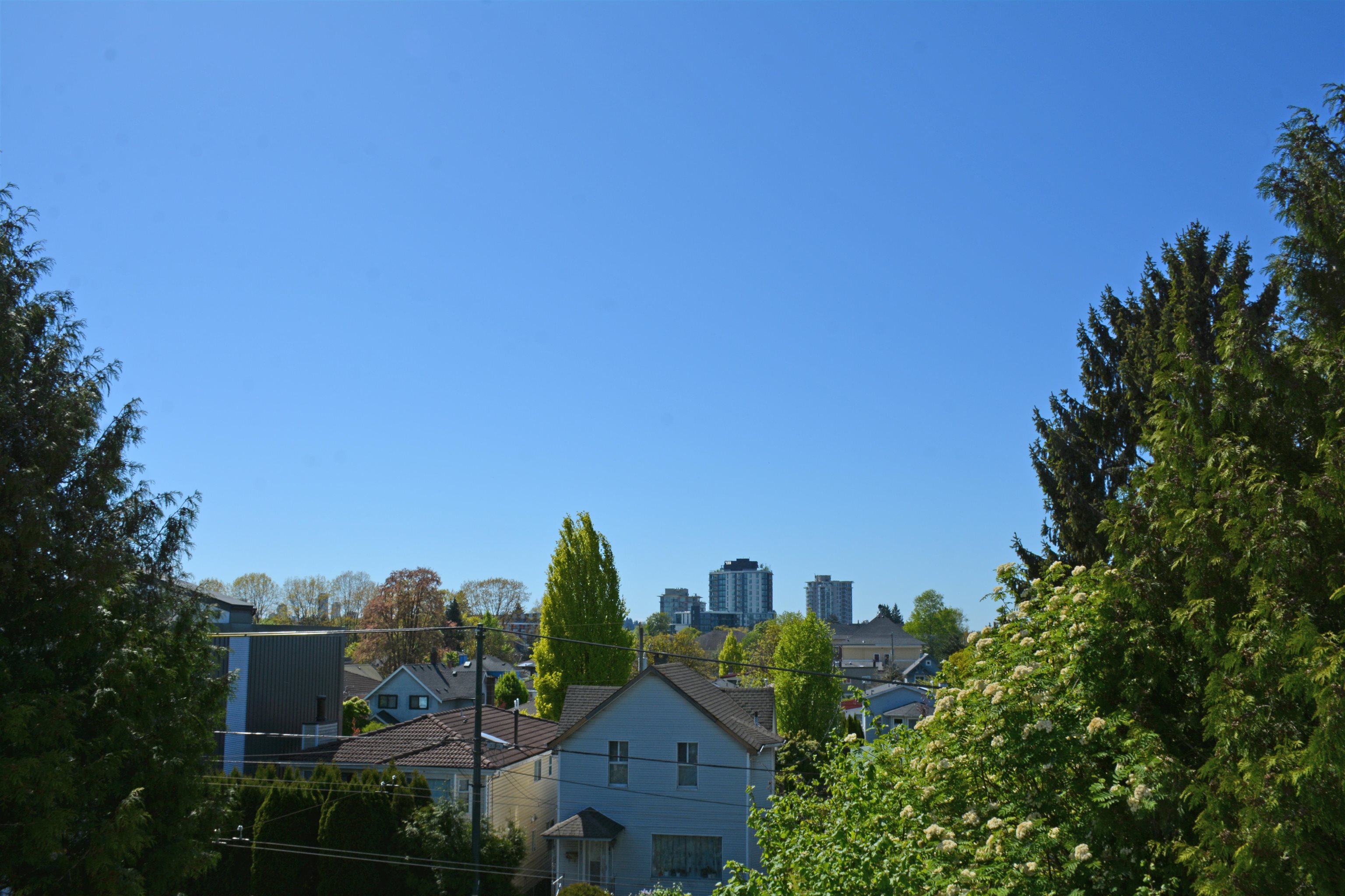 2 2017 E 23RD AVENUE Unit: 2