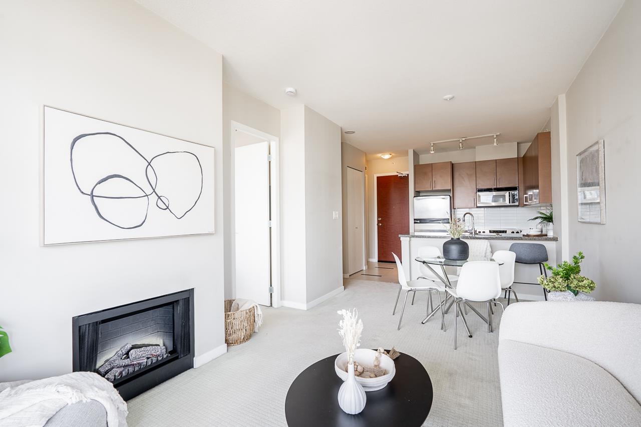 2305 2345 MADISON AVENUE Unit: 2305