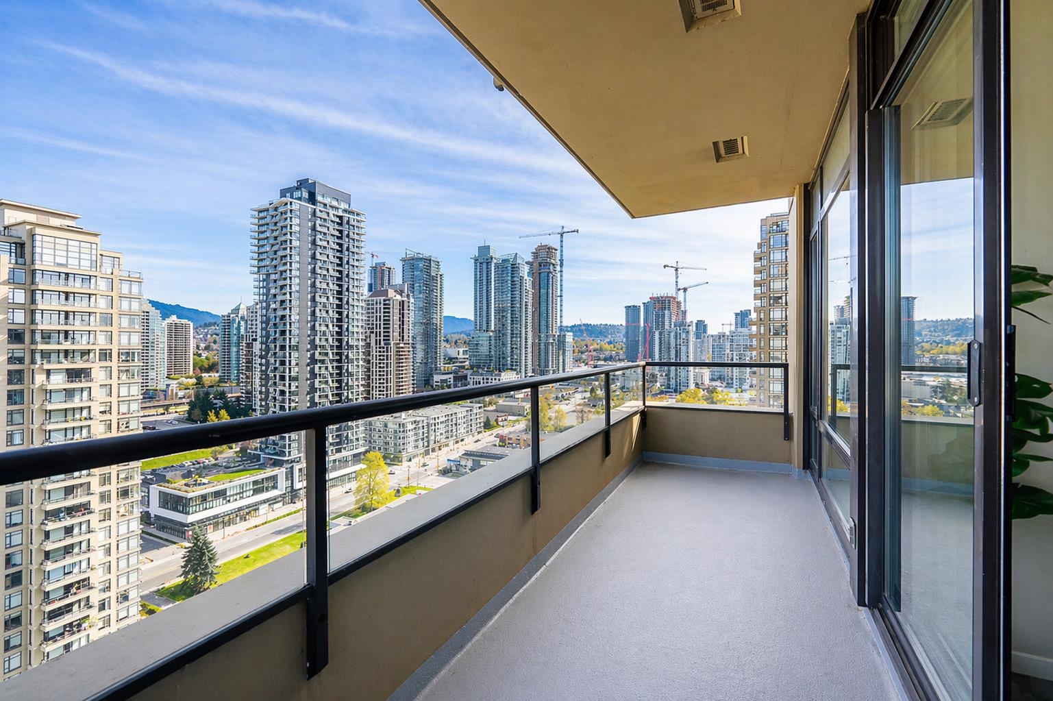 2305 2345 MADISON AVENUE Unit: 2305