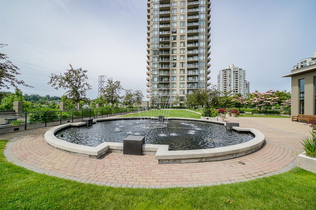 2305 2345 MADISON AVENUE Unit: 2305