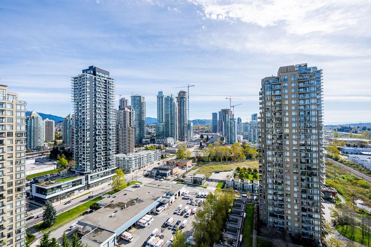 2305 2345 MADISON AVENUE Unit: 2305