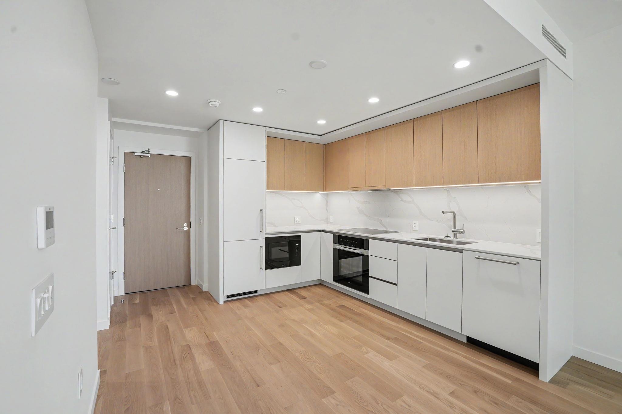 604 3963 UPLANDS WAY Unit: 604