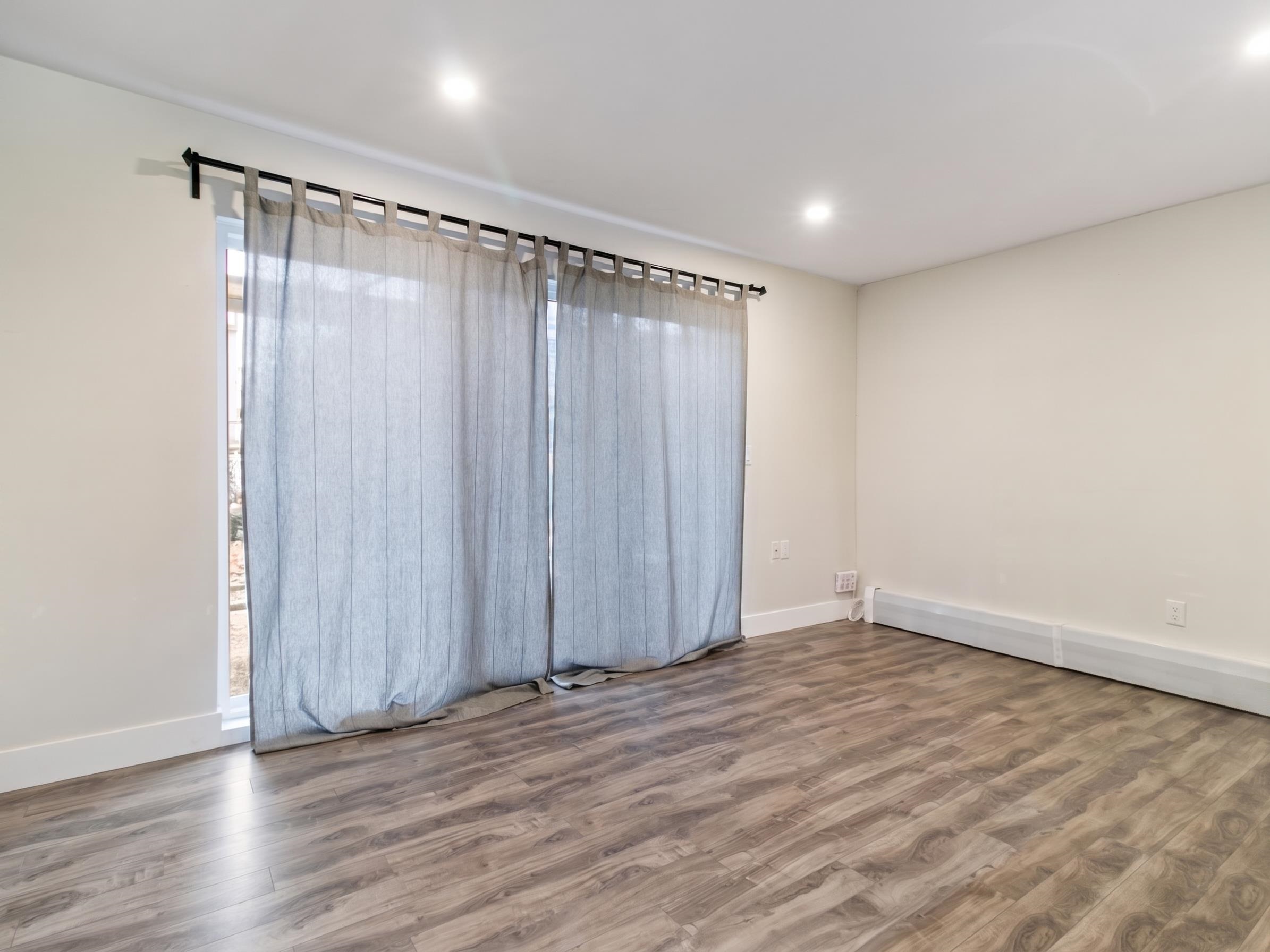 114 2250 OXFORD STREET Unit: 114