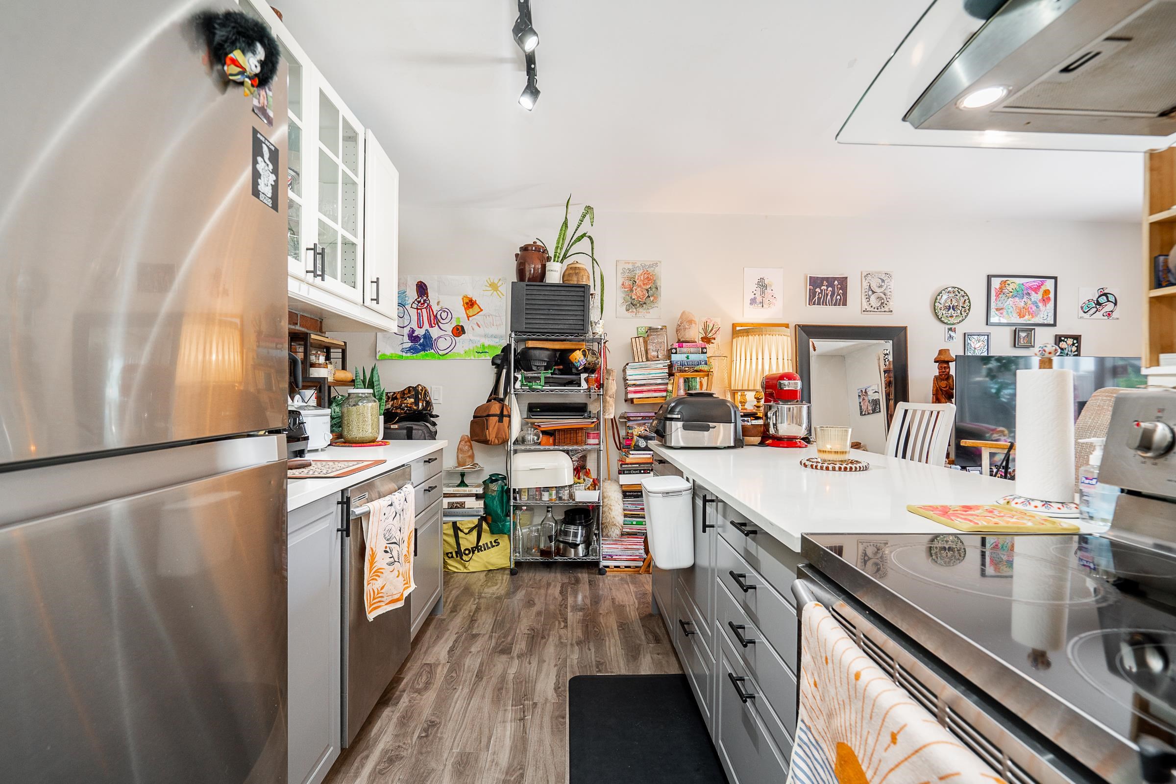 114 2250 OXFORD STREET Unit: 114