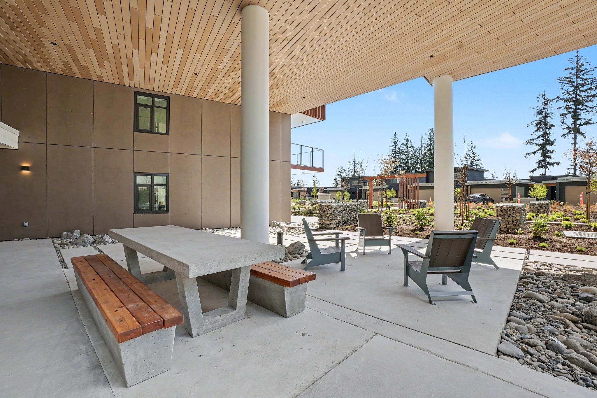 606 3963 UPLANDS WAY Unit: 606