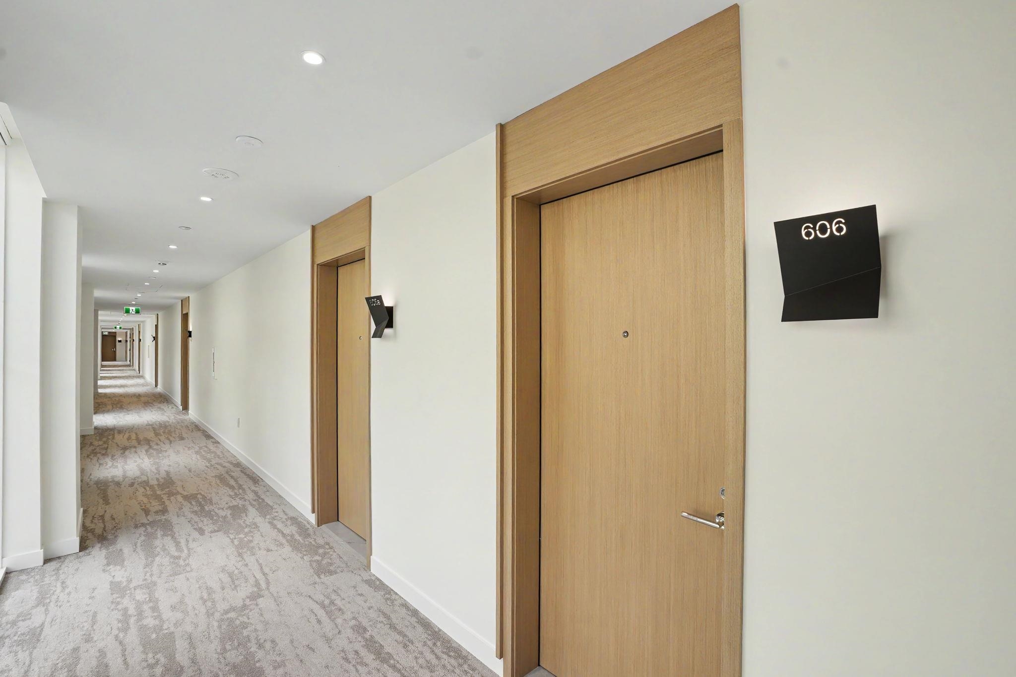 606 3963 UPLANDS WAY Unit: 606
