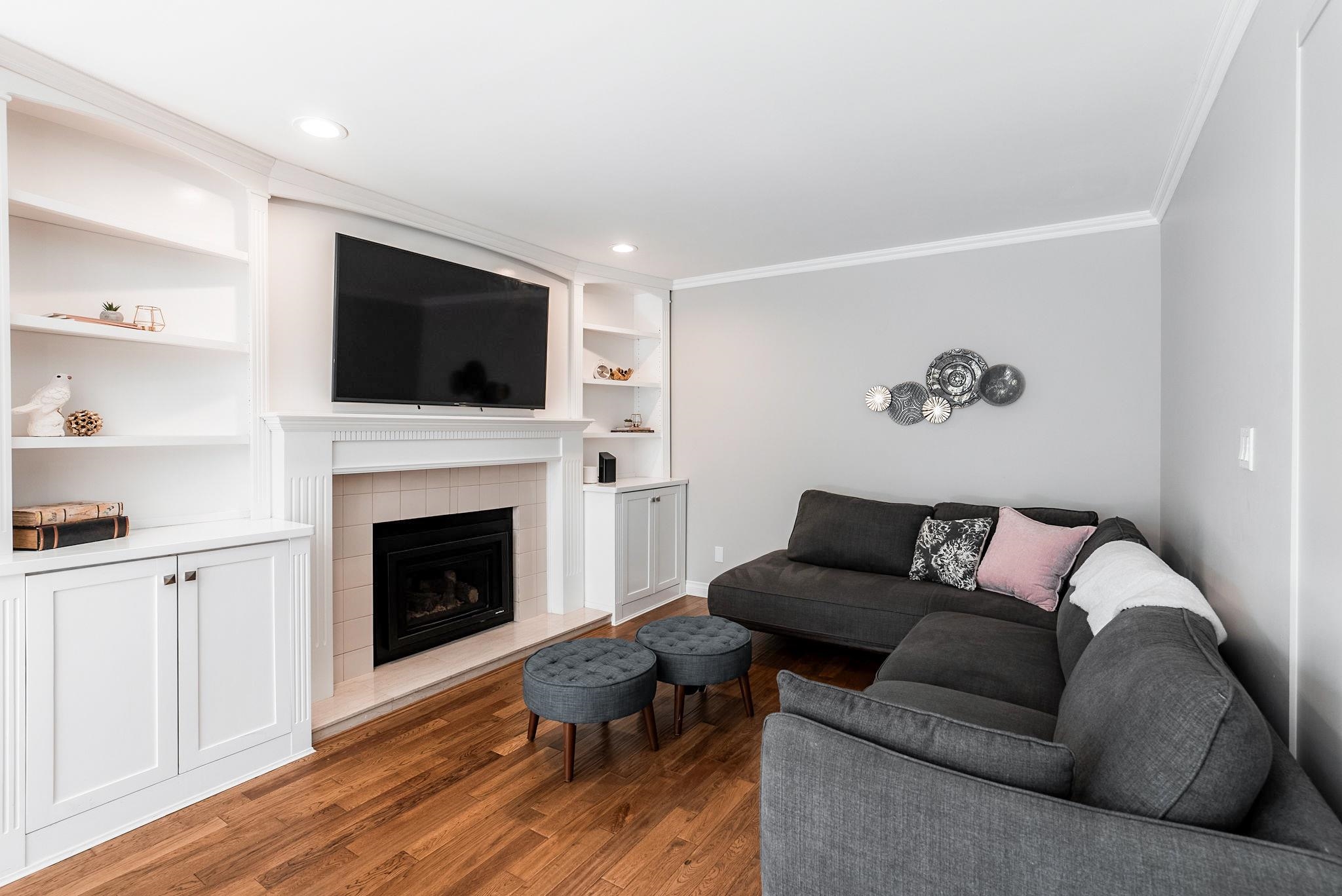 1381 OXFORD STREET