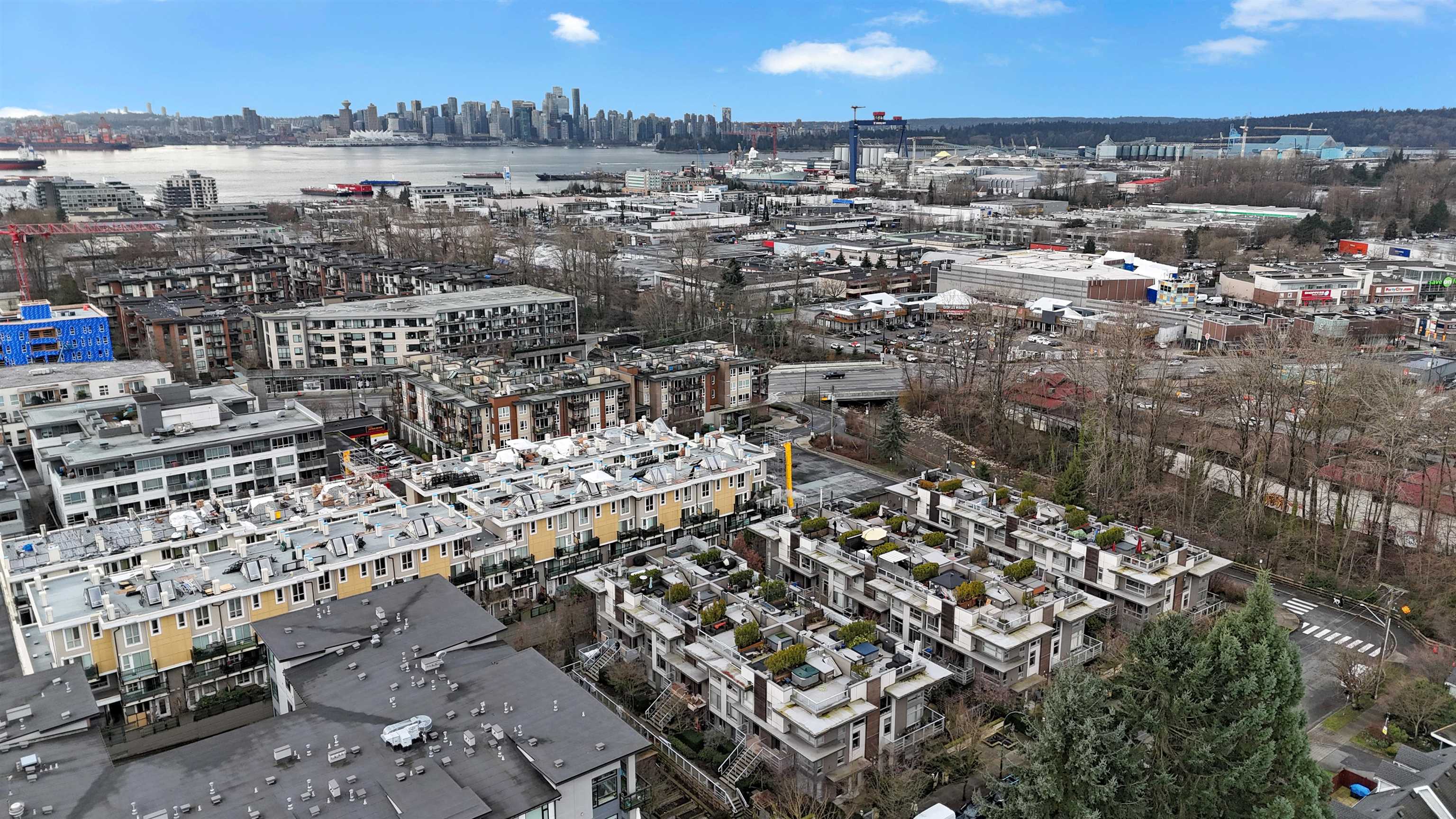 103 735 W 15TH STREET Unit: 103