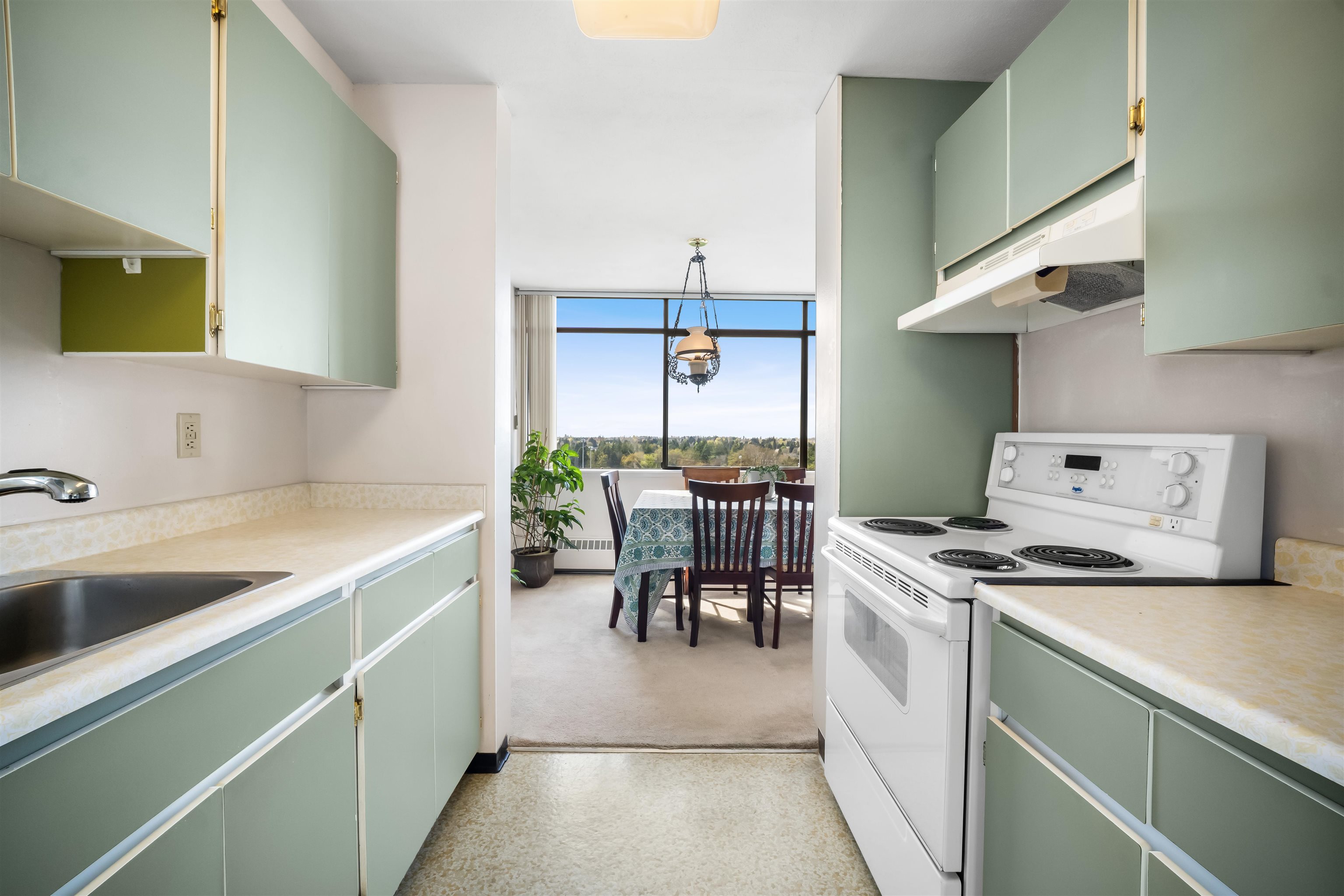 1310 6331 MINORU BOULEVARD Unit: 1310