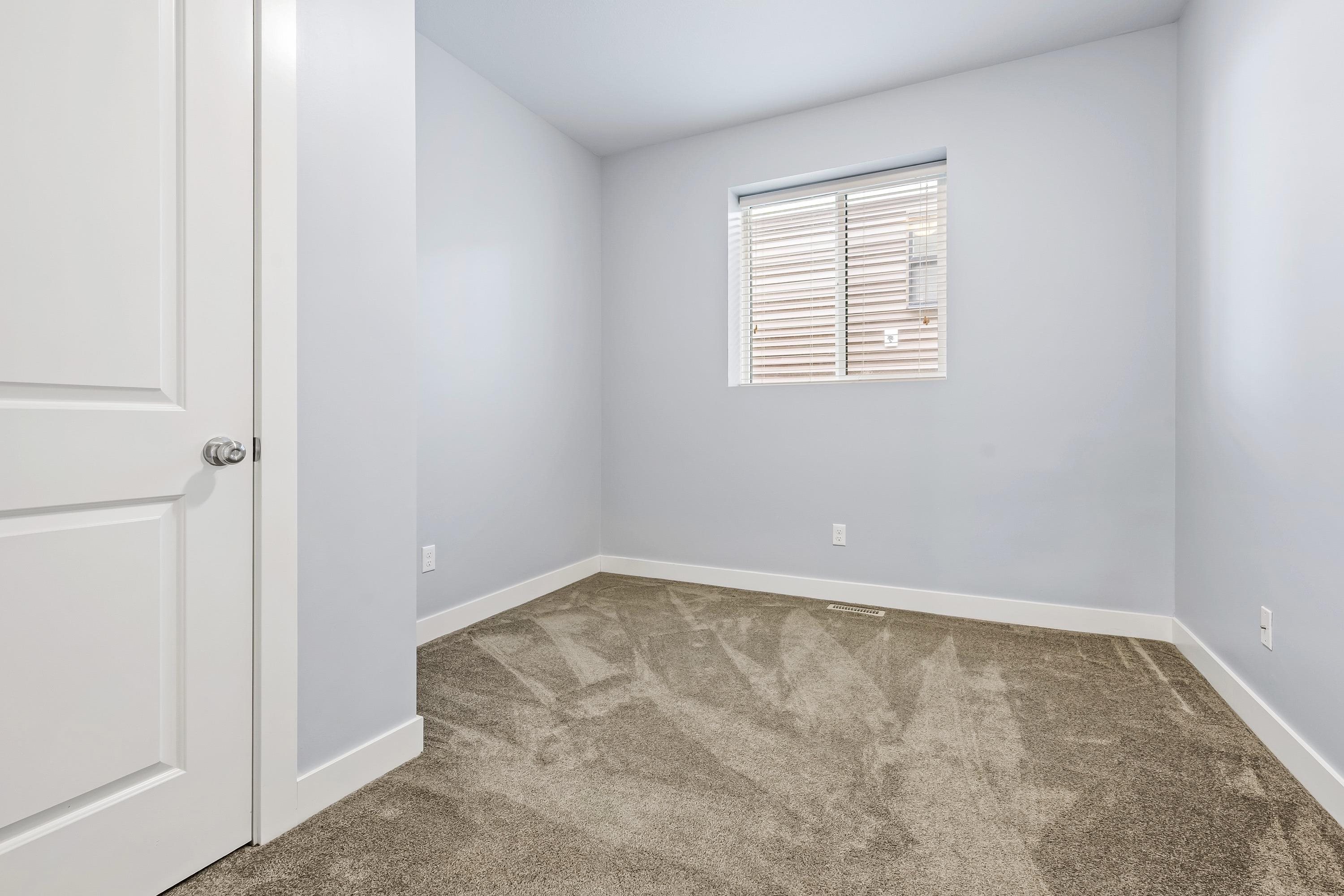 B 47009 SYLVAN DRIVE Unit: B