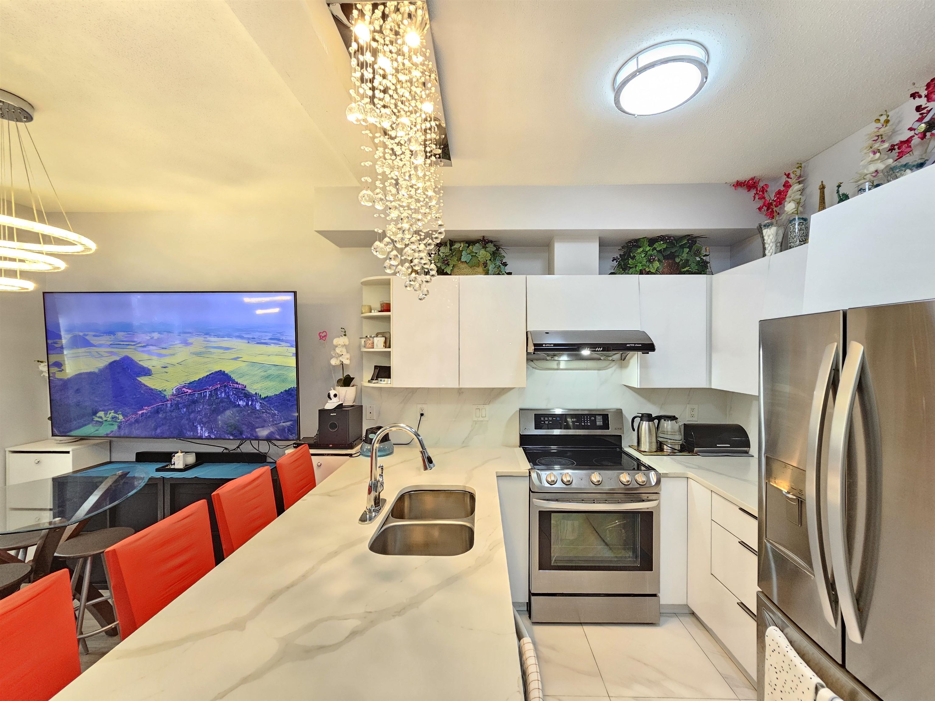 37 7088 17TH AVENUE Unit: 37