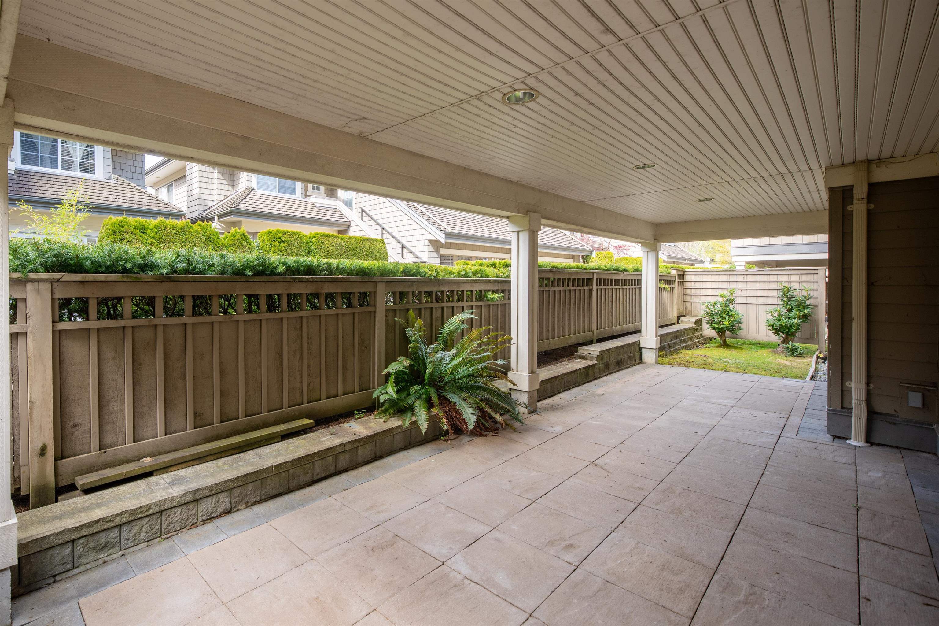 6380 LARKIN DRIVE