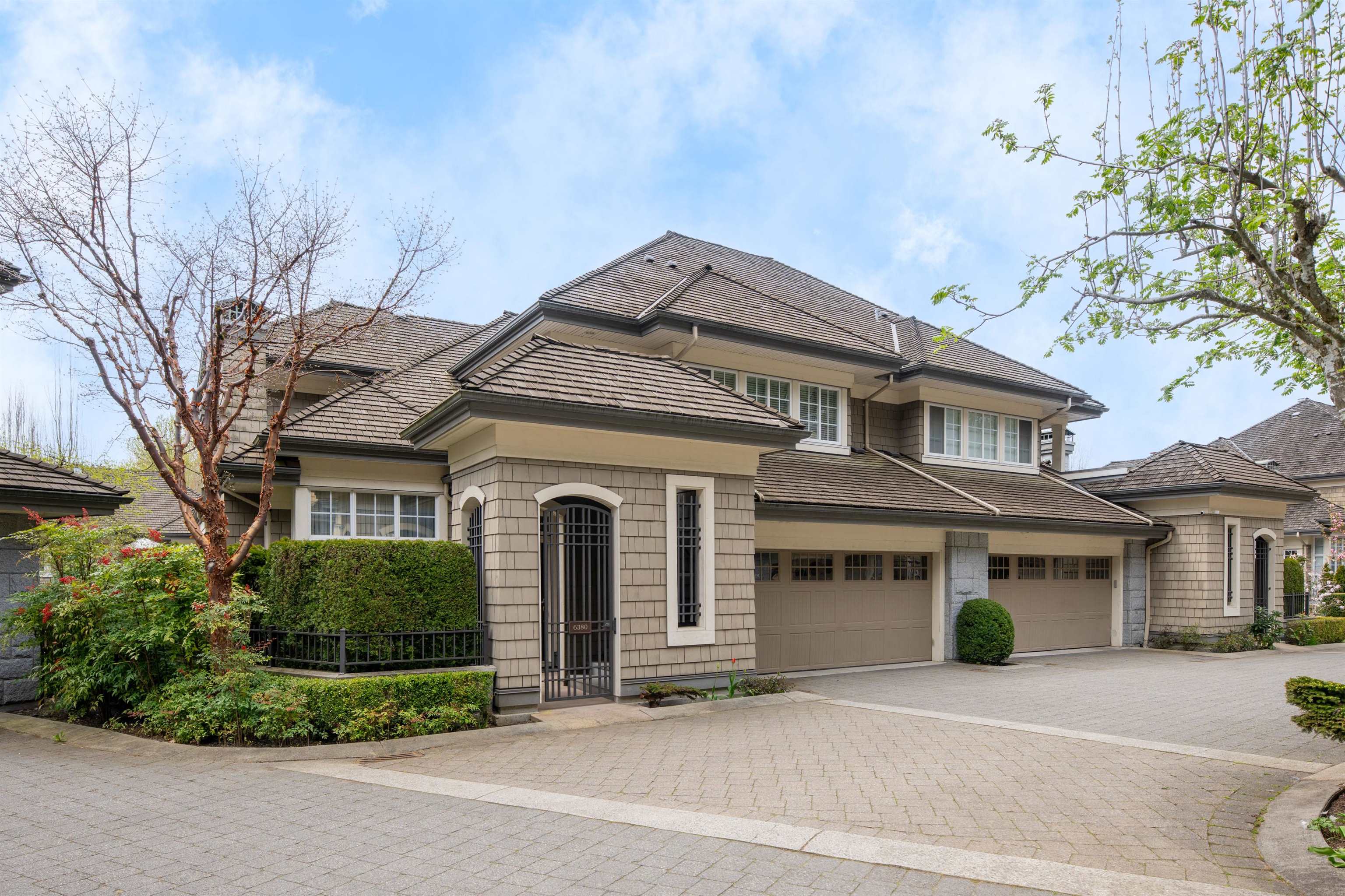 6380 LARKIN DRIVE