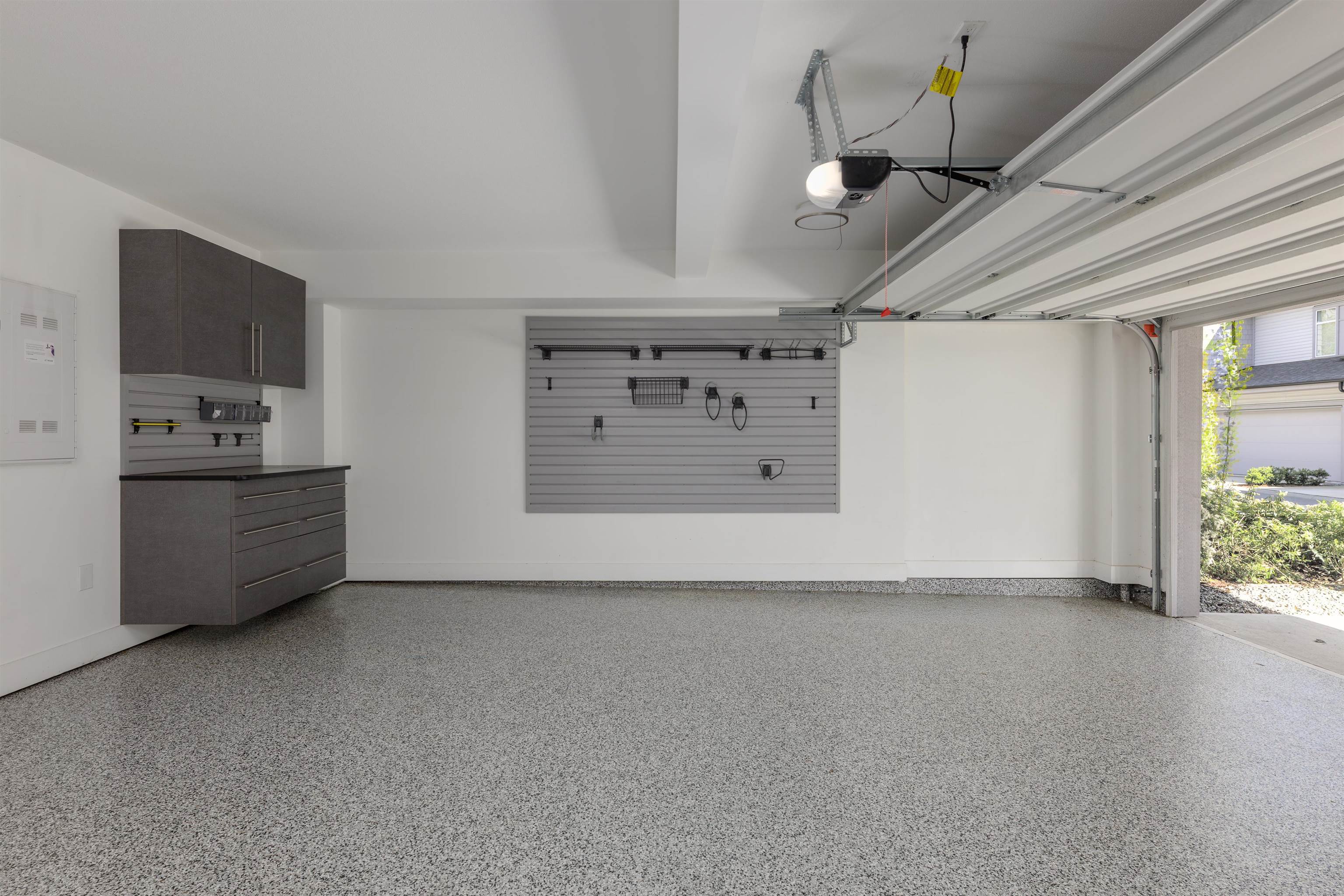 119 3529 BAYCREST AVENUE Unit: 119