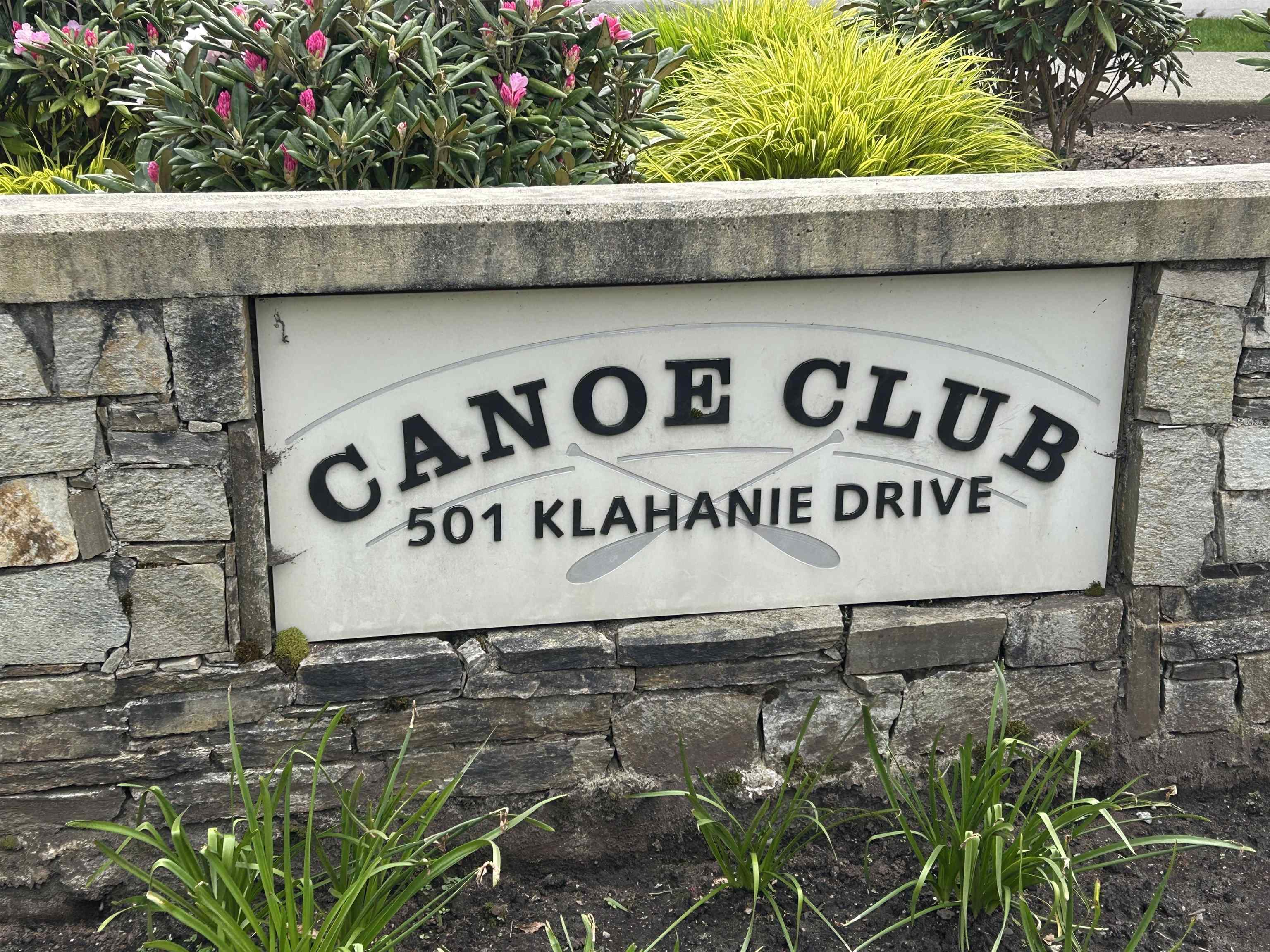 121 801 KLAHANIE DRIVE Unit: 121
