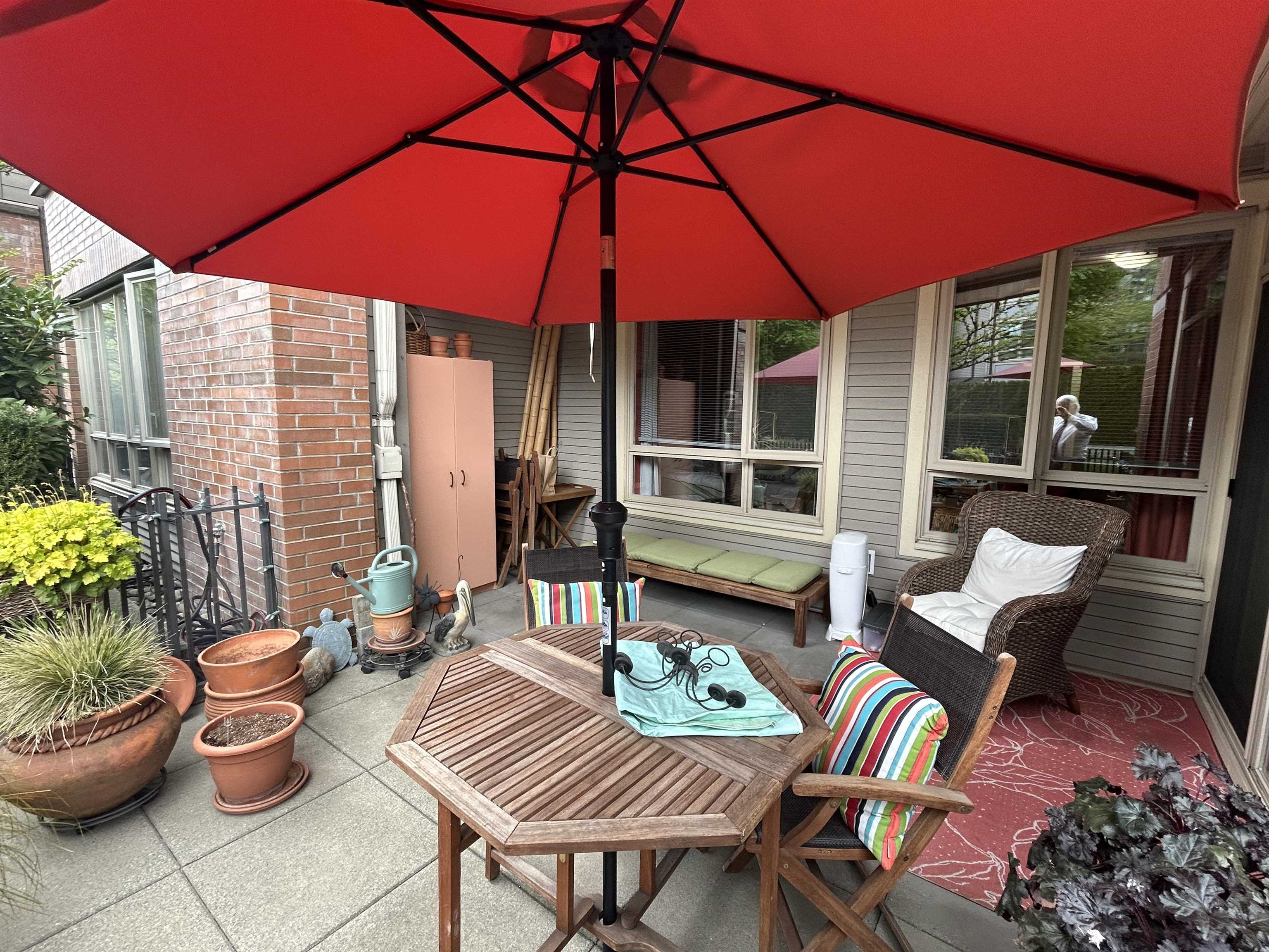 121 801 KLAHANIE DRIVE Unit: 121