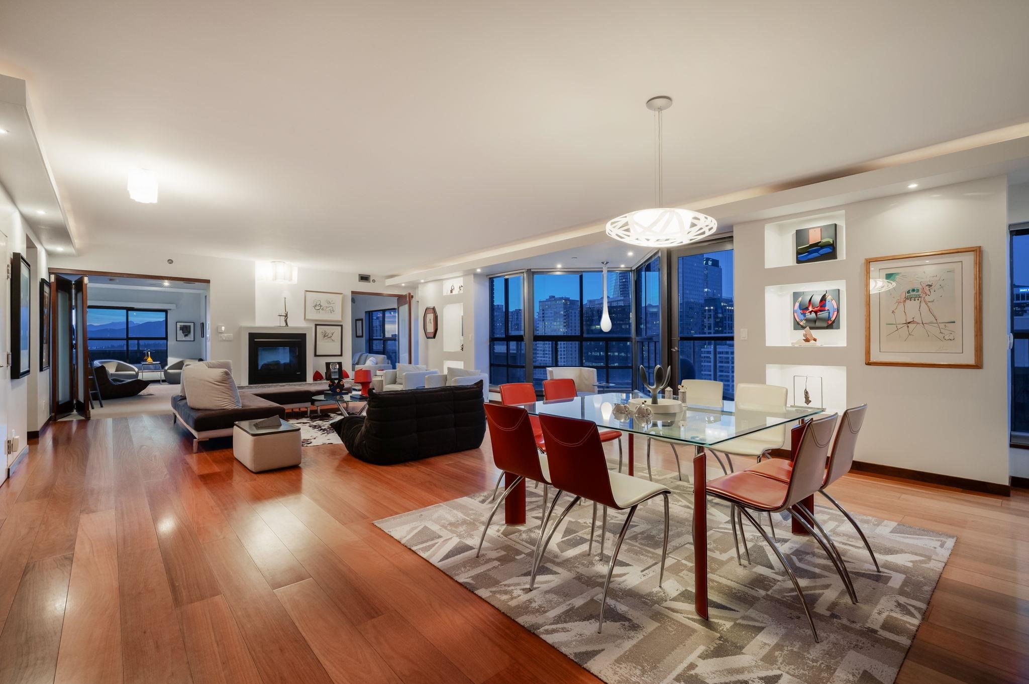 2301 909 BURRARD STREET Unit: 2301