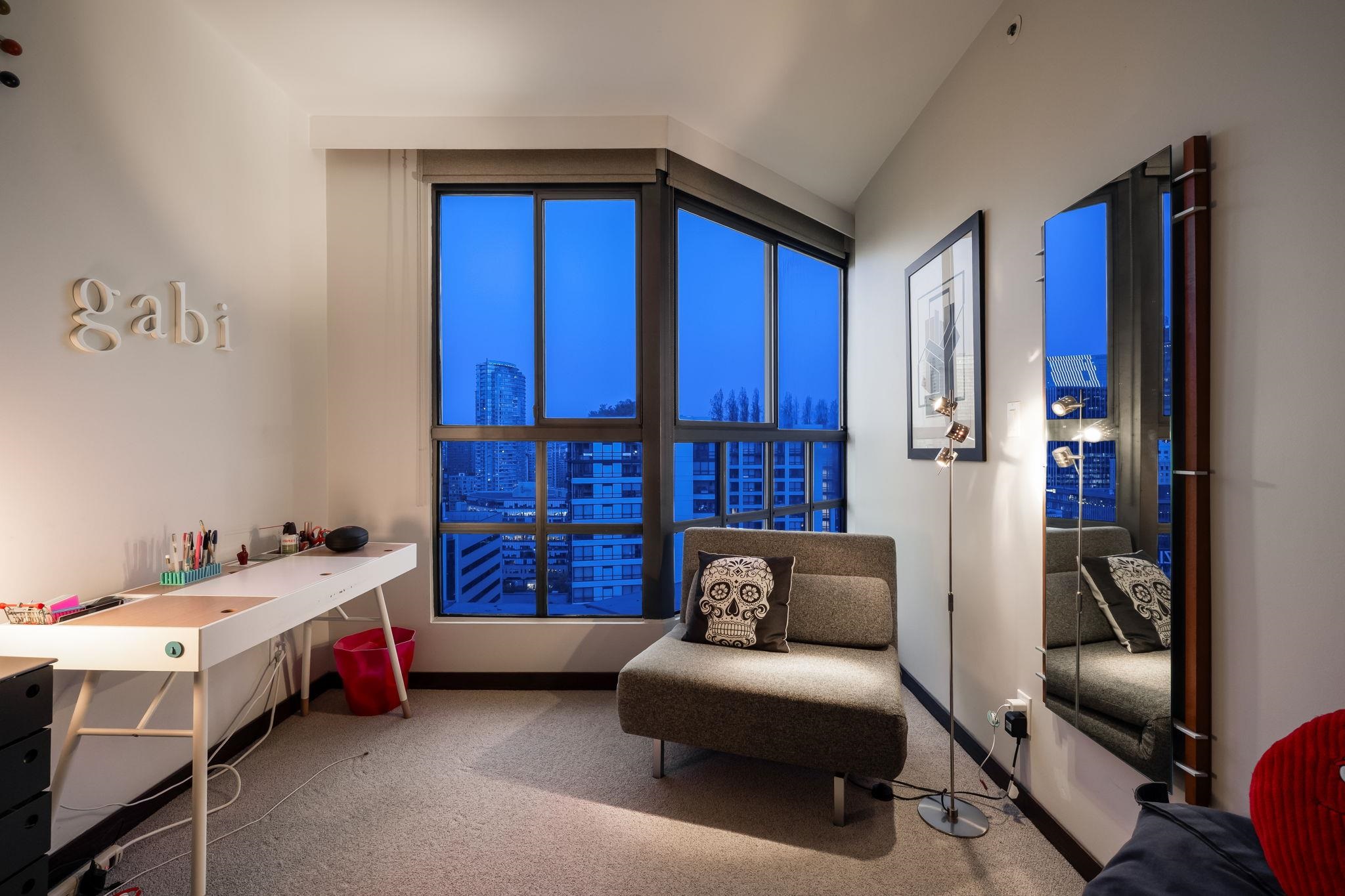 2301 909 BURRARD STREET Unit: 2301