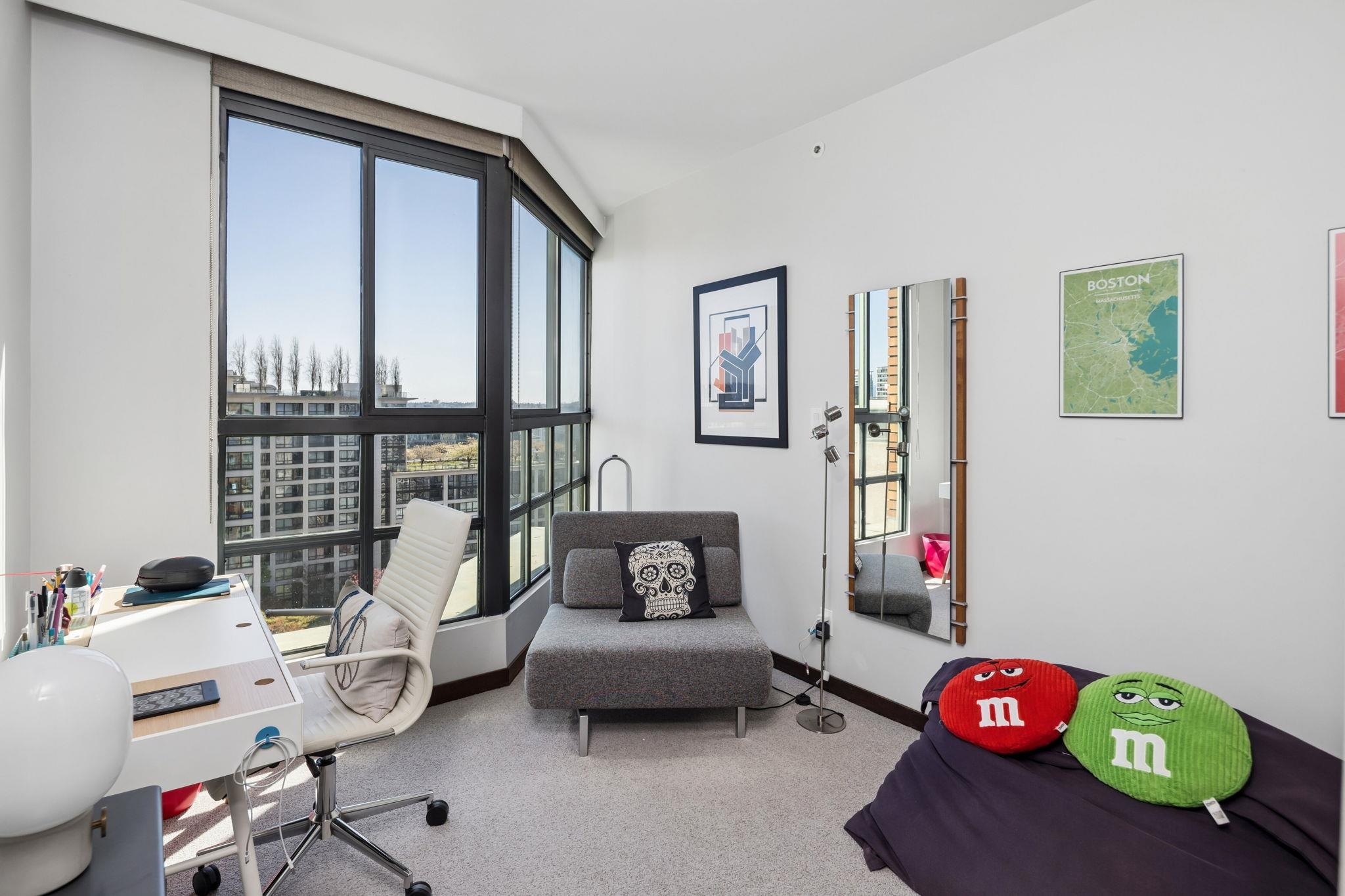 2301 909 BURRARD STREET Unit: 2301