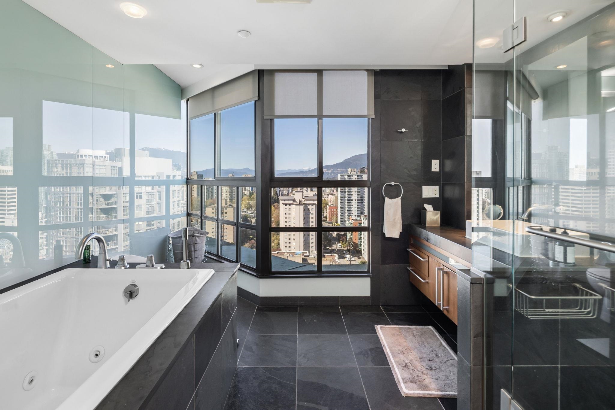 2301 909 BURRARD STREET Unit: 2301