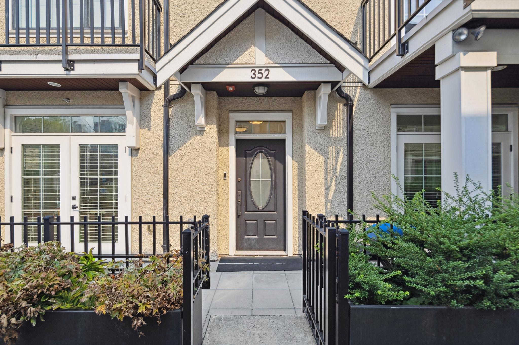 352 W 62ND AVENUE