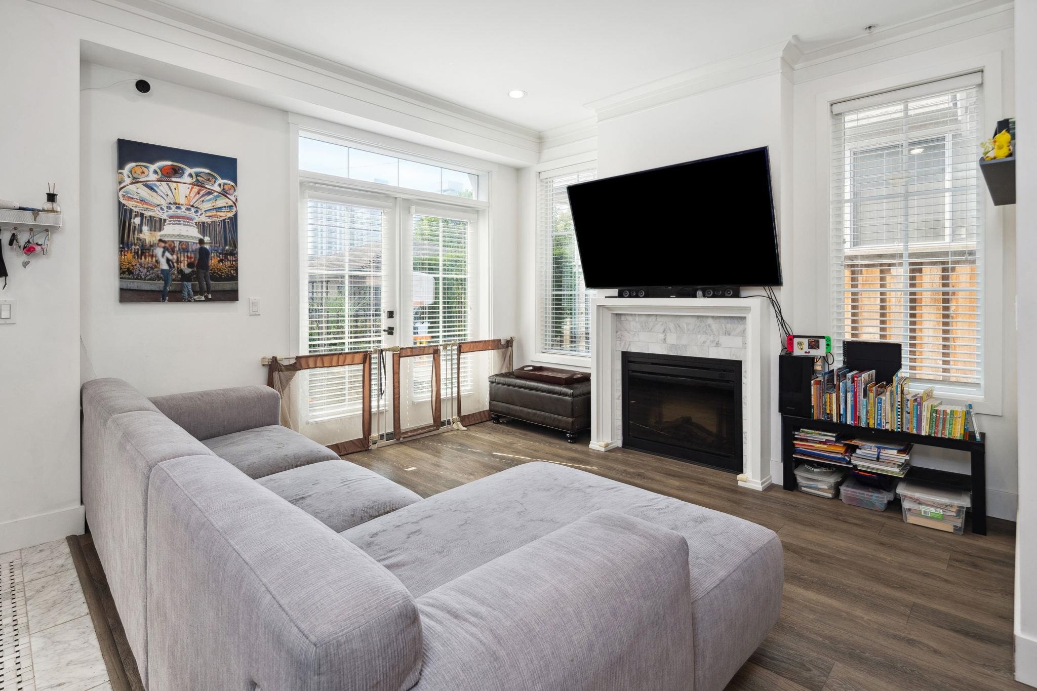 352 W 62ND AVENUE