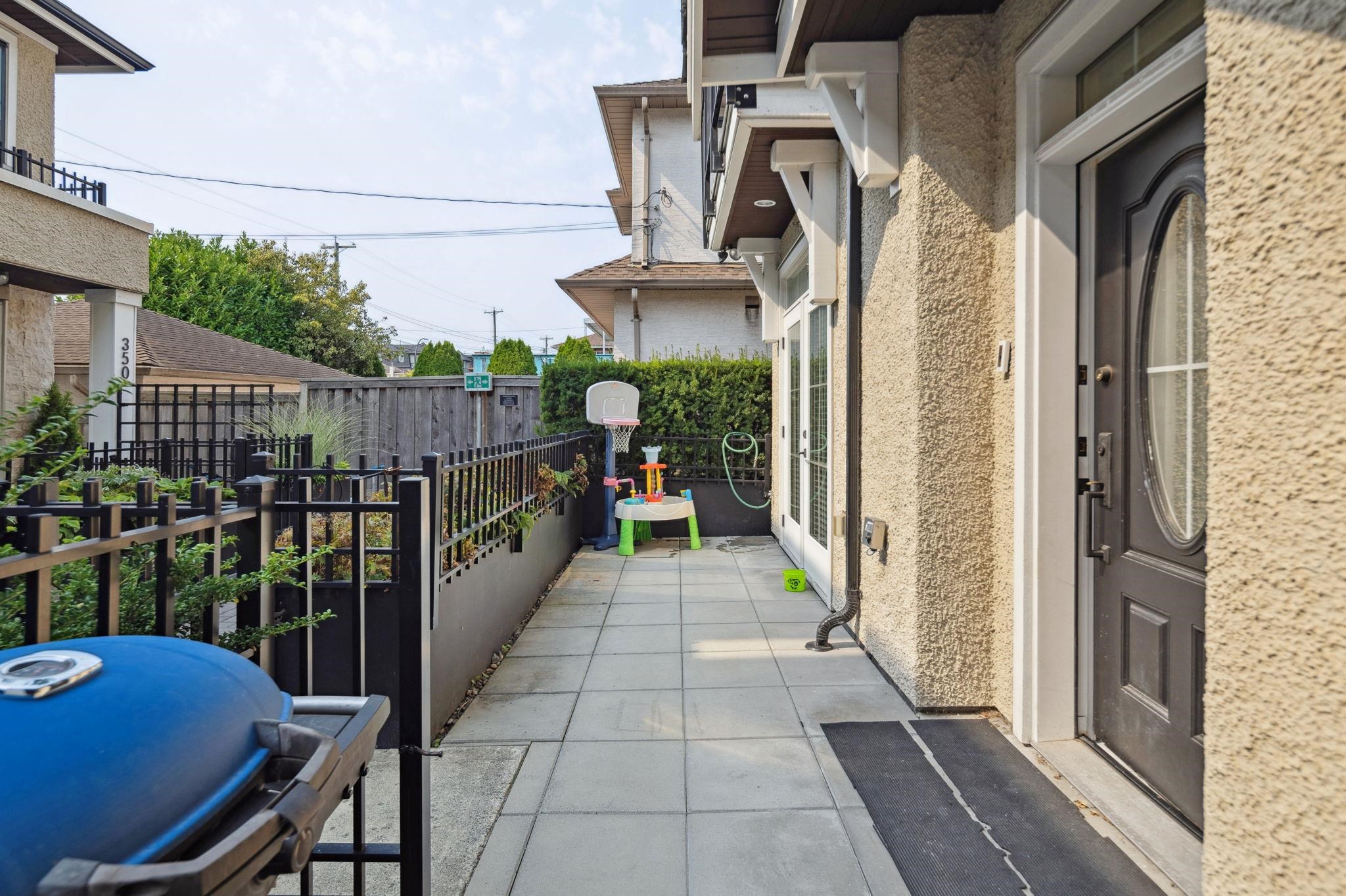 352 W 62ND AVENUE