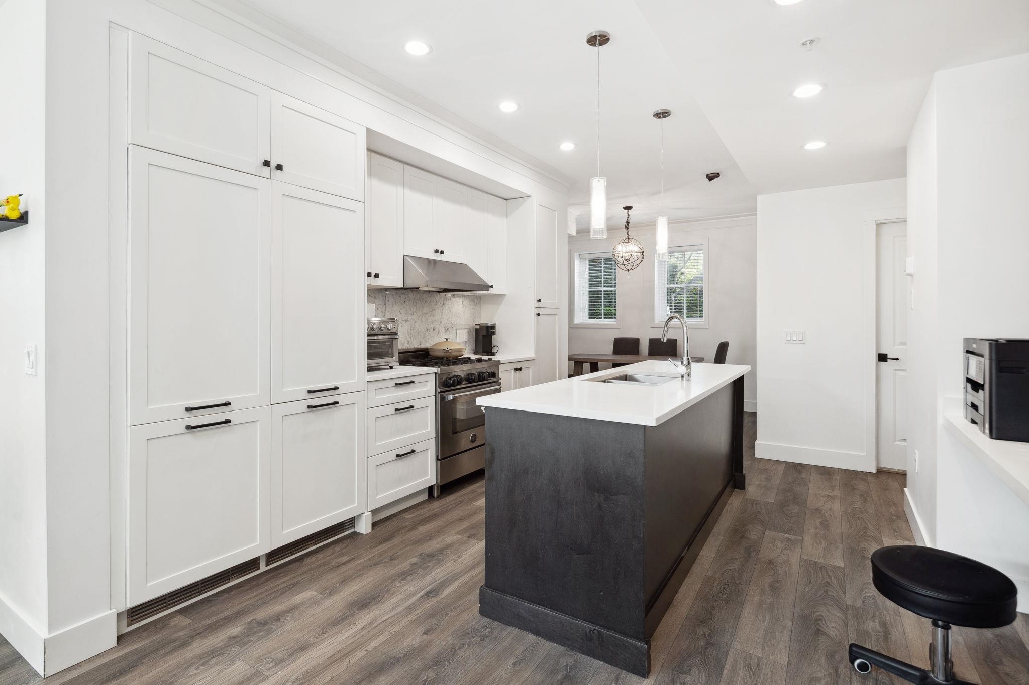 352 W 62ND AVENUE