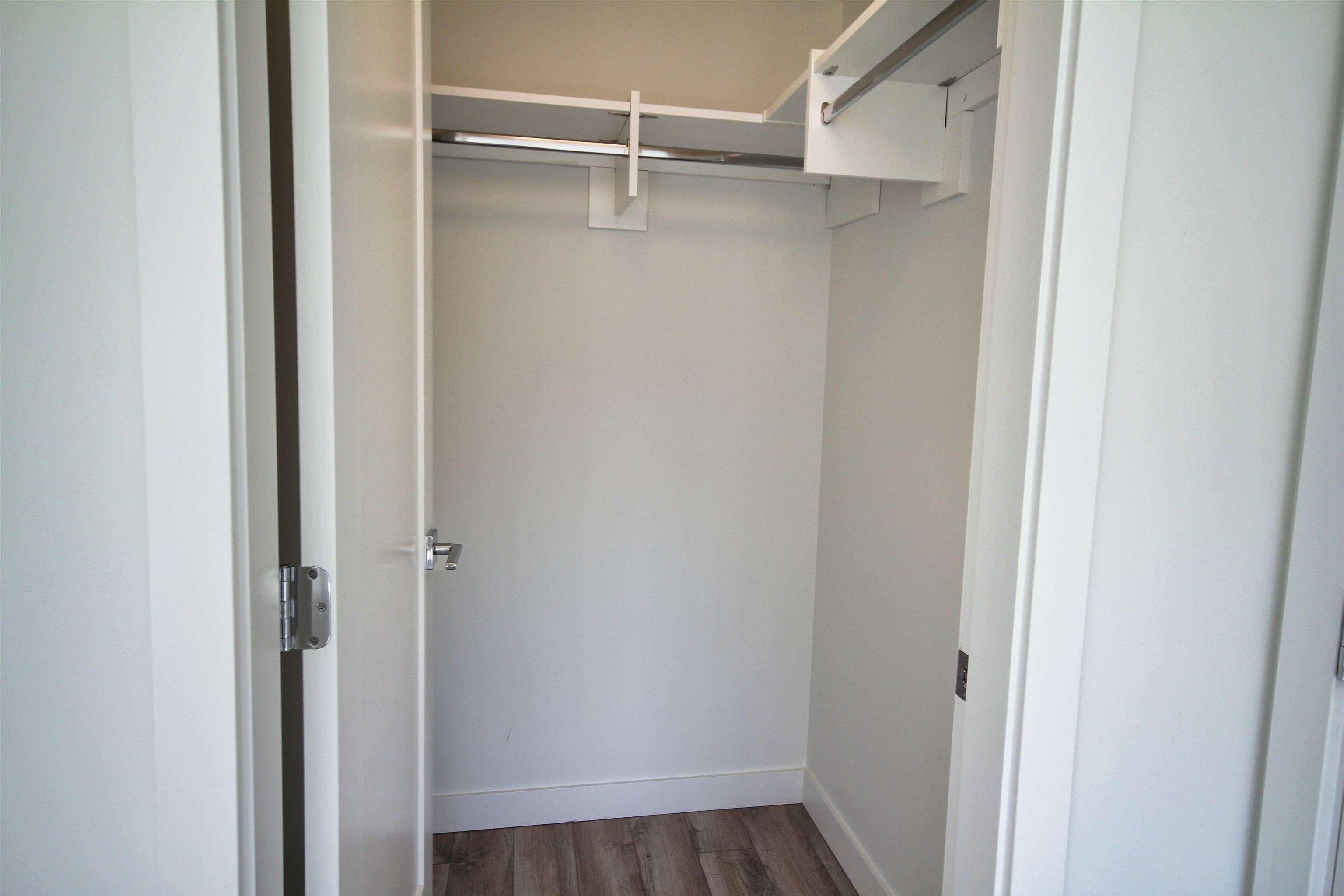907 6699 DUNBLANE AVENUE Unit: 907