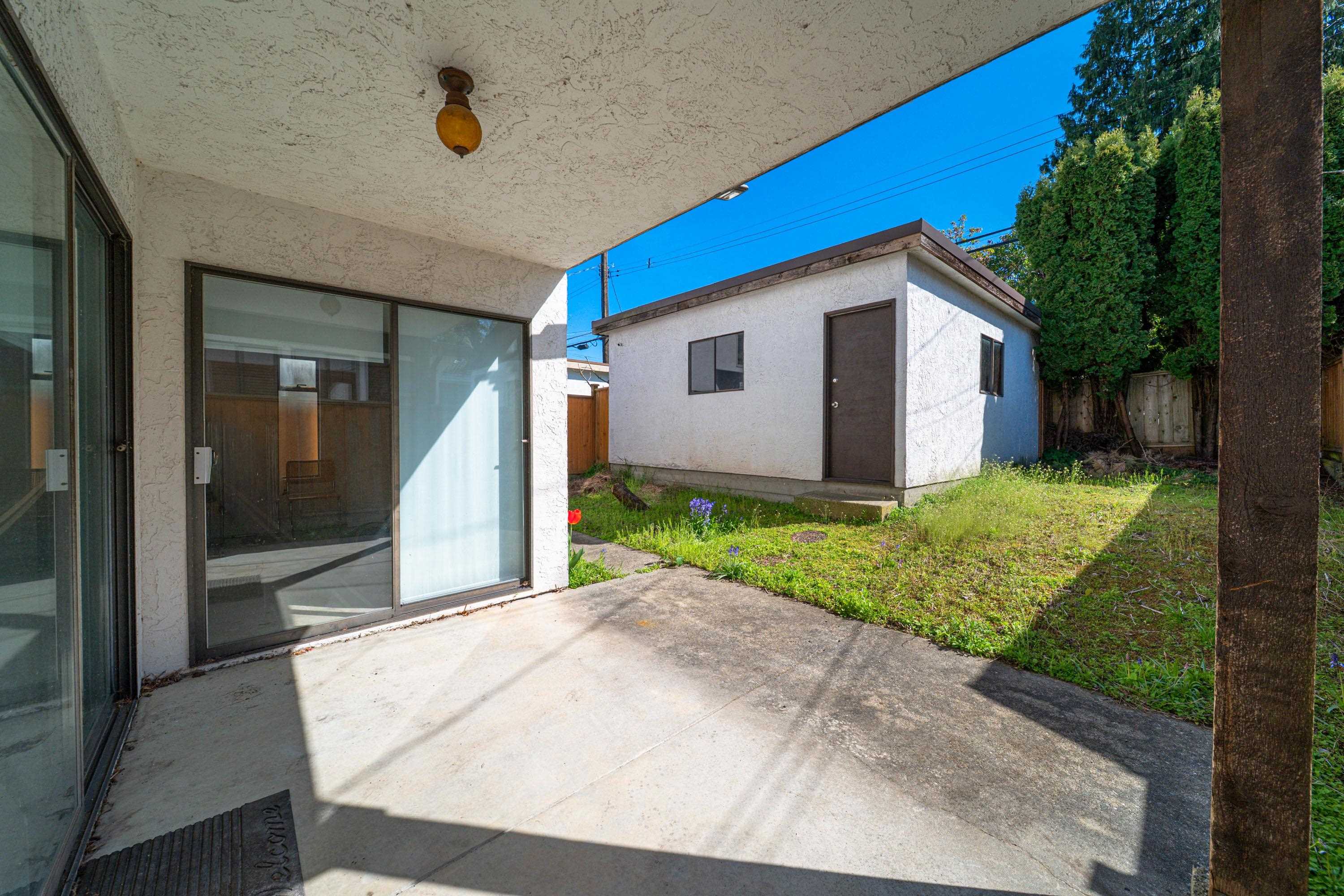 3974 W 10TH AVENUE