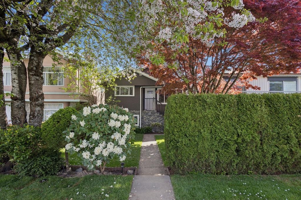 4344 SKEENA STREET