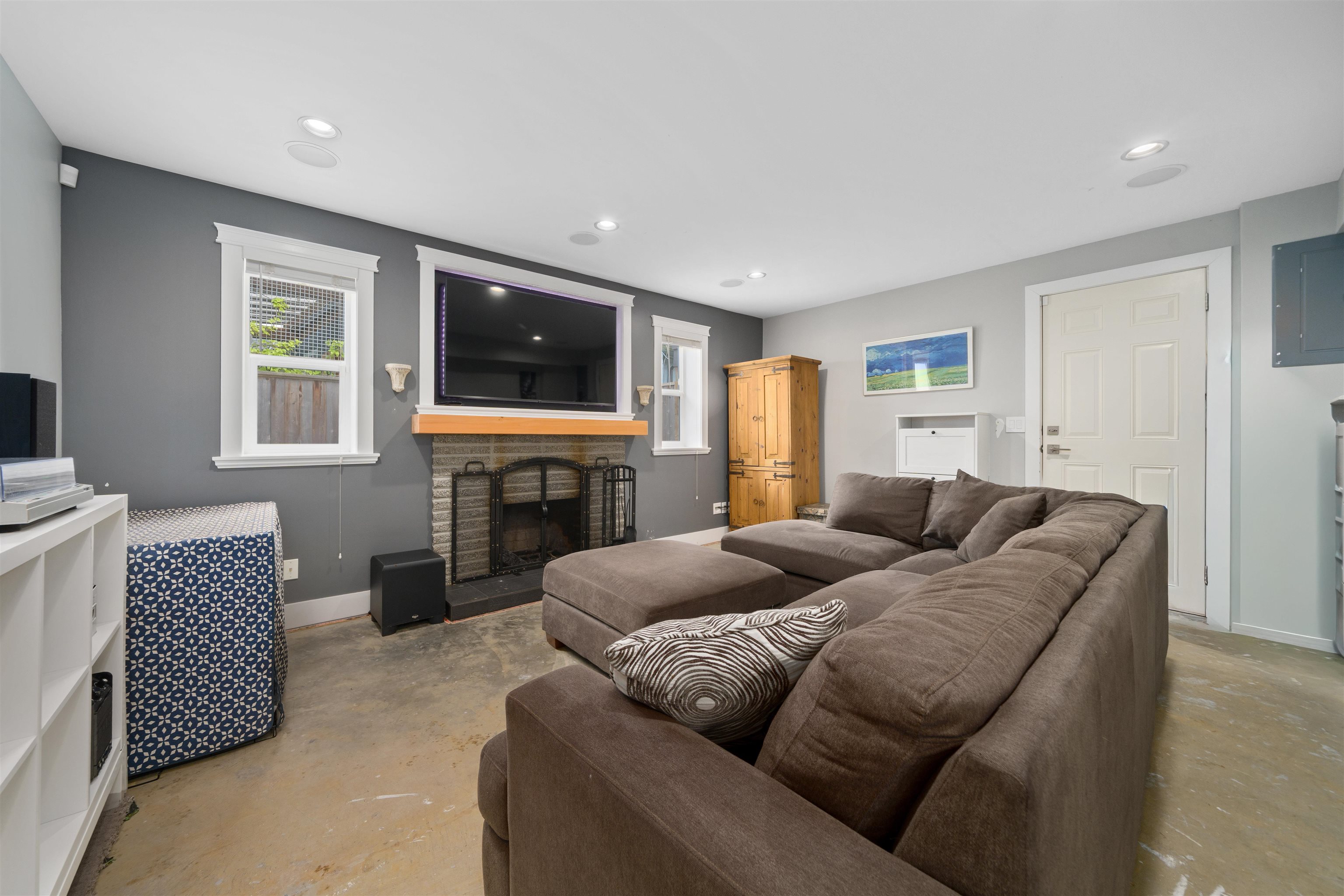 2115 AUDREY DRIVE