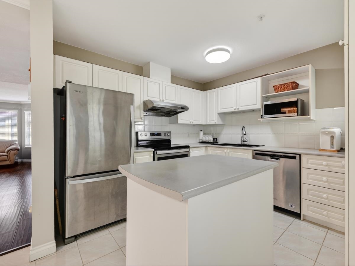 5 8711 JONES ROAD Unit: 5