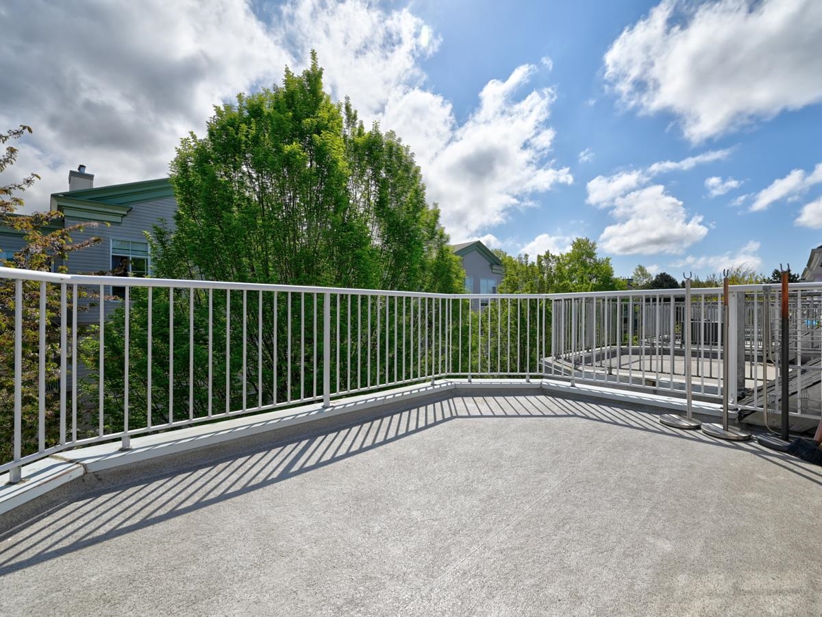 5 8711 JONES ROAD Unit: 5