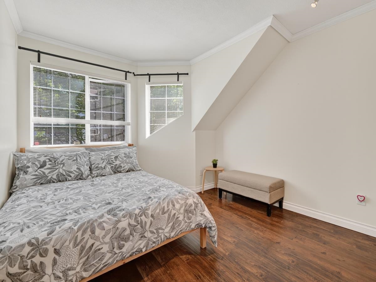 5 8711 JONES ROAD Unit: 5