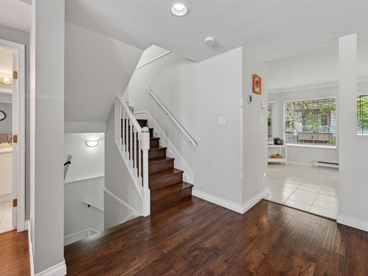 5 8711 JONES ROAD Unit: 5