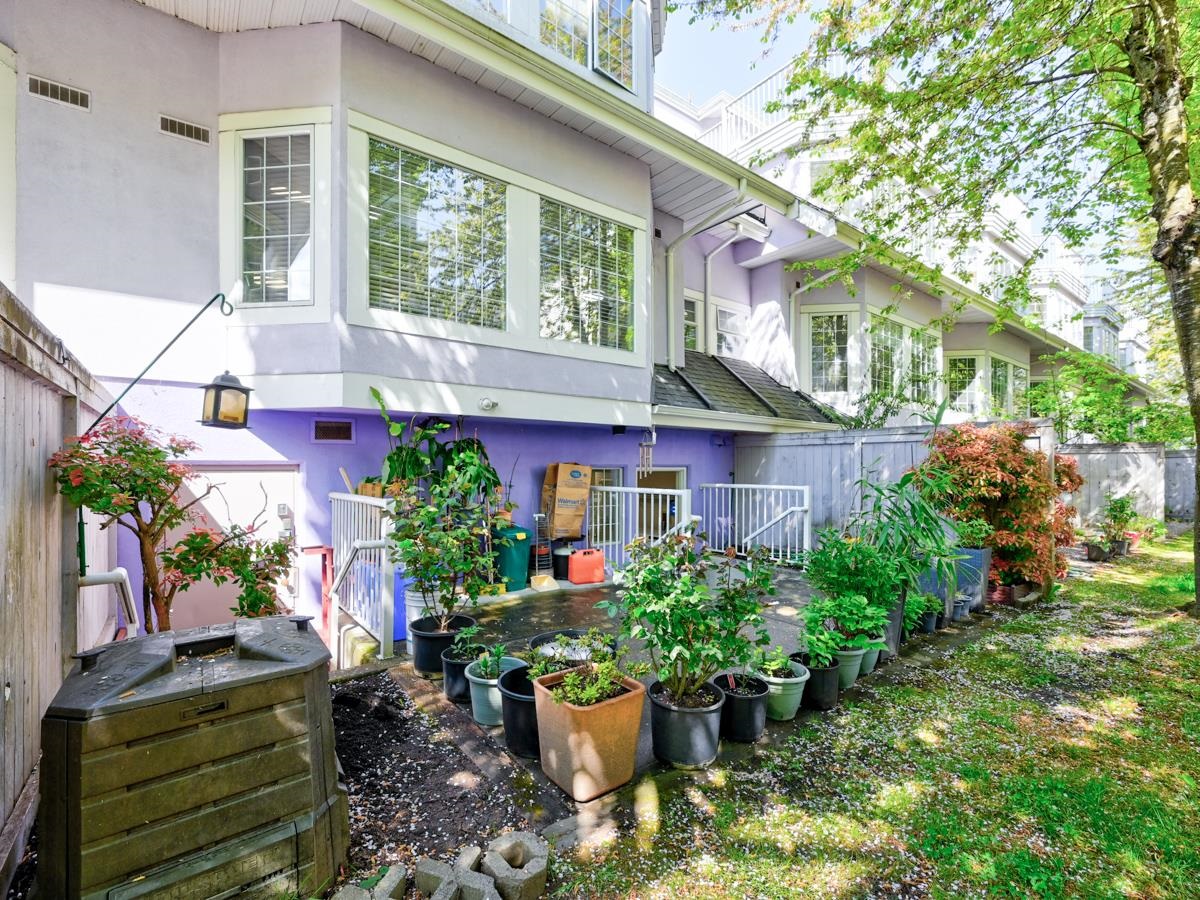 5 8711 JONES ROAD Unit: 5