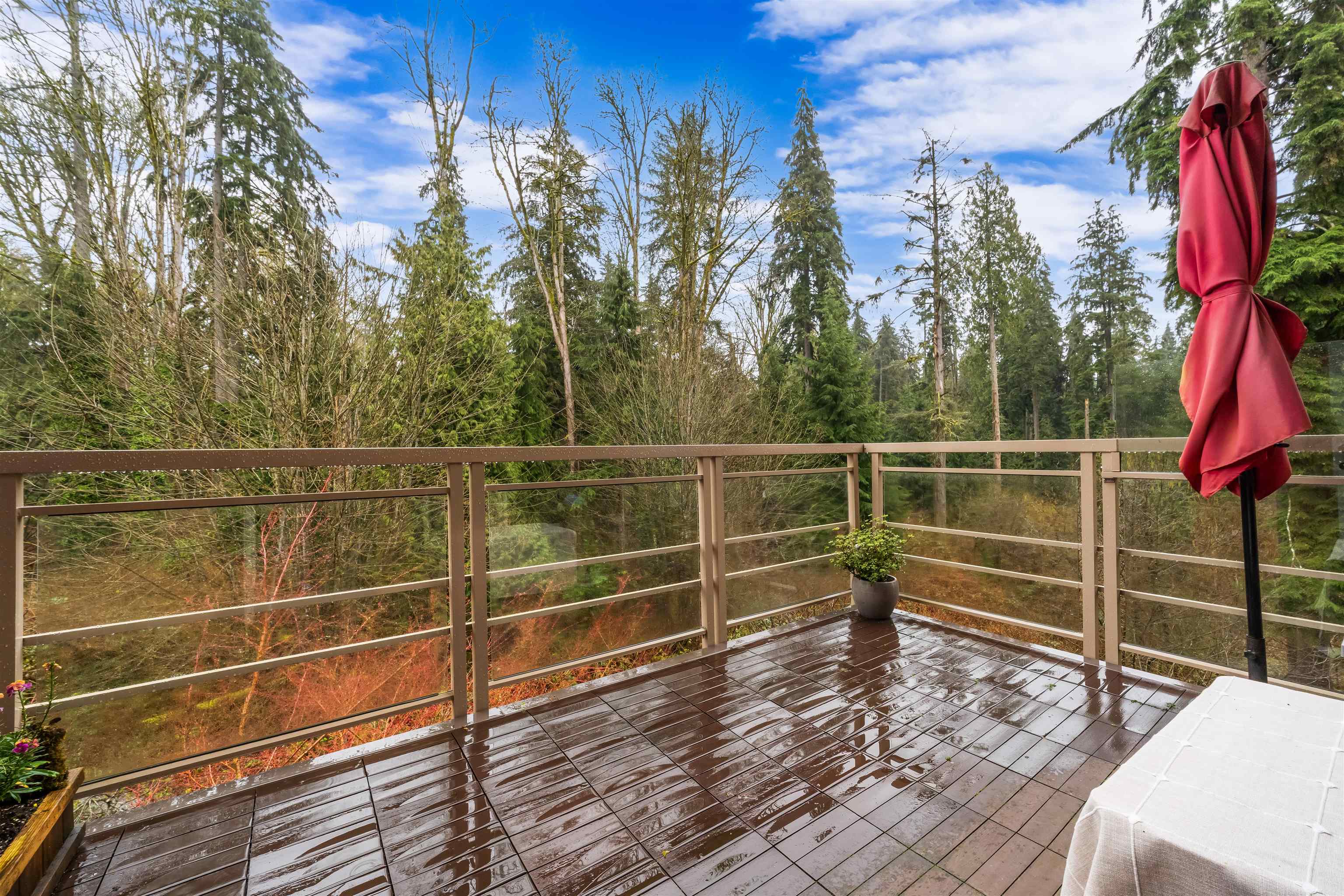 418 3606 ALDERCREST DRIVE Unit: 418