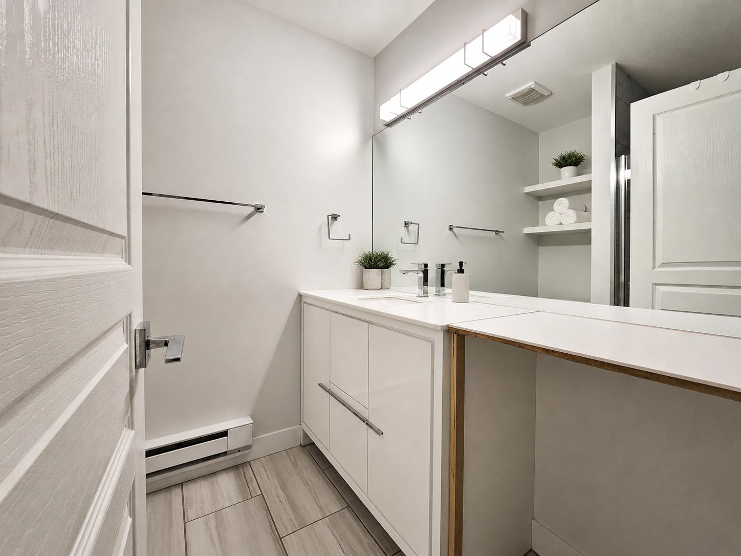 33 9559 130A STREET Unit: 33