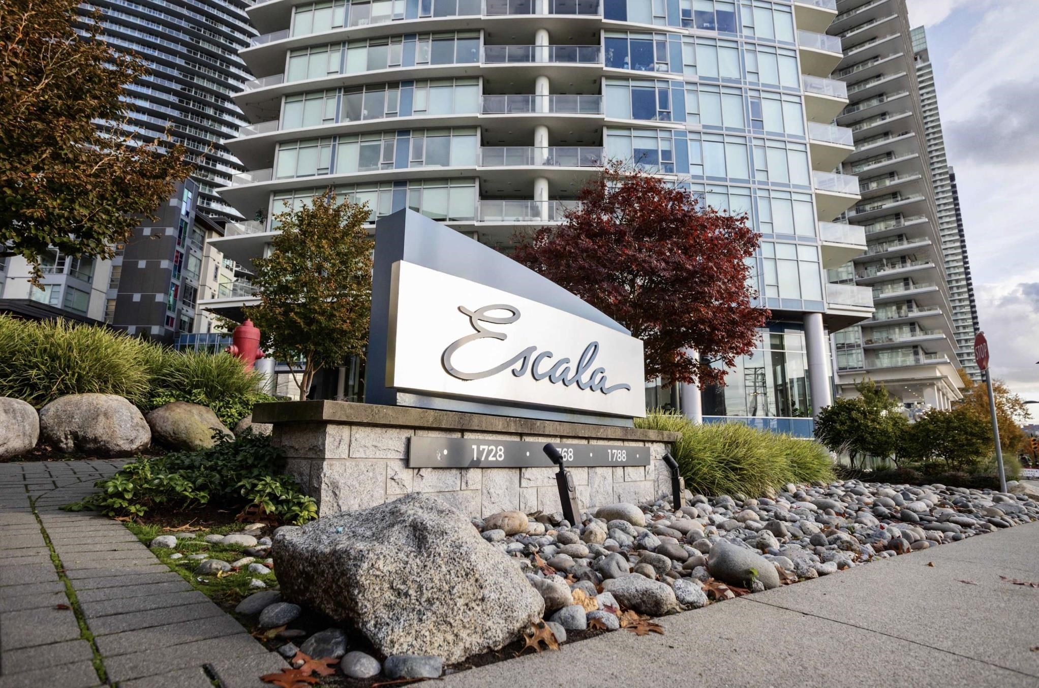 2202 1788 GILMORE AVENUE Unit: 2202