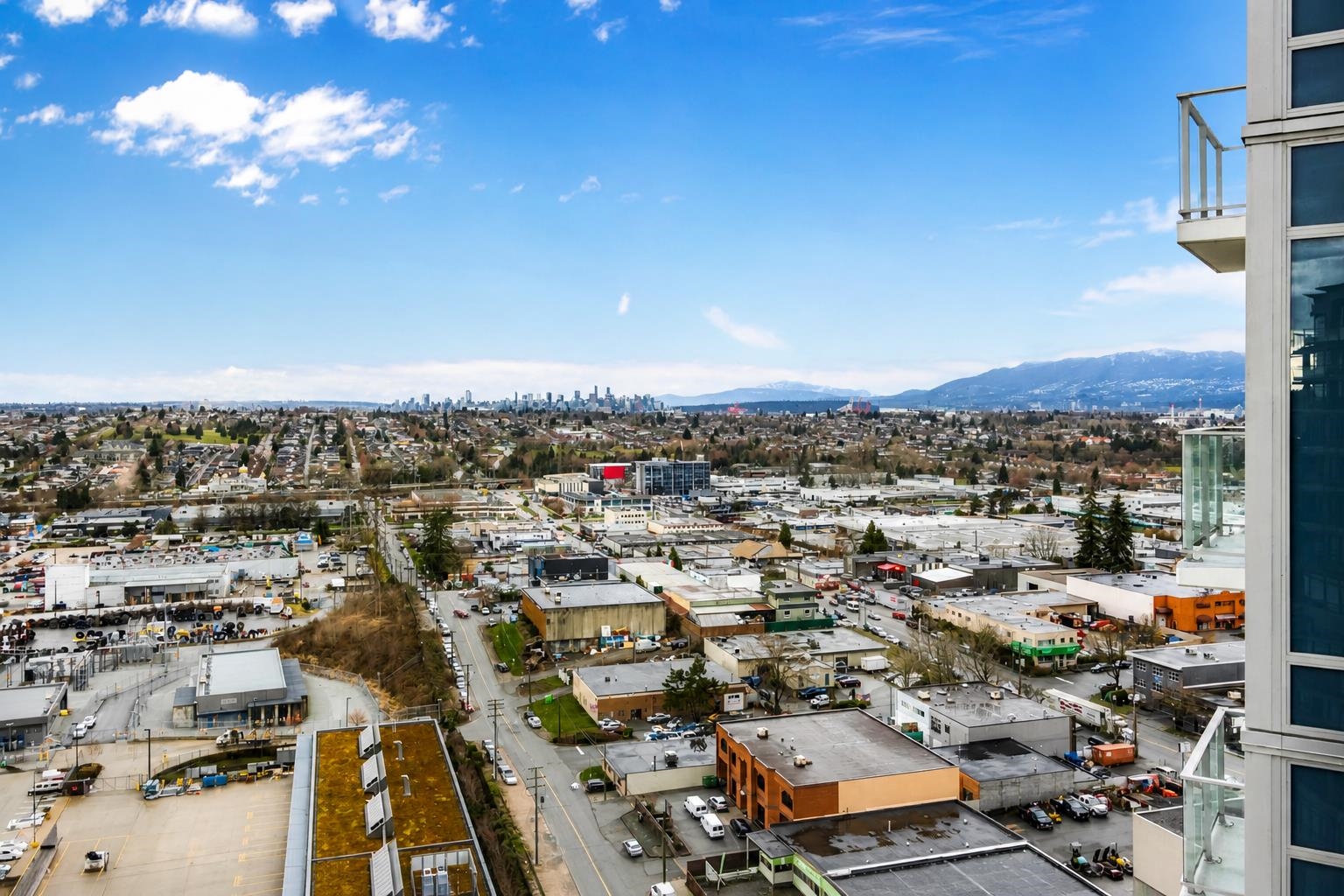 2202 1788 GILMORE AVENUE Unit: 2202