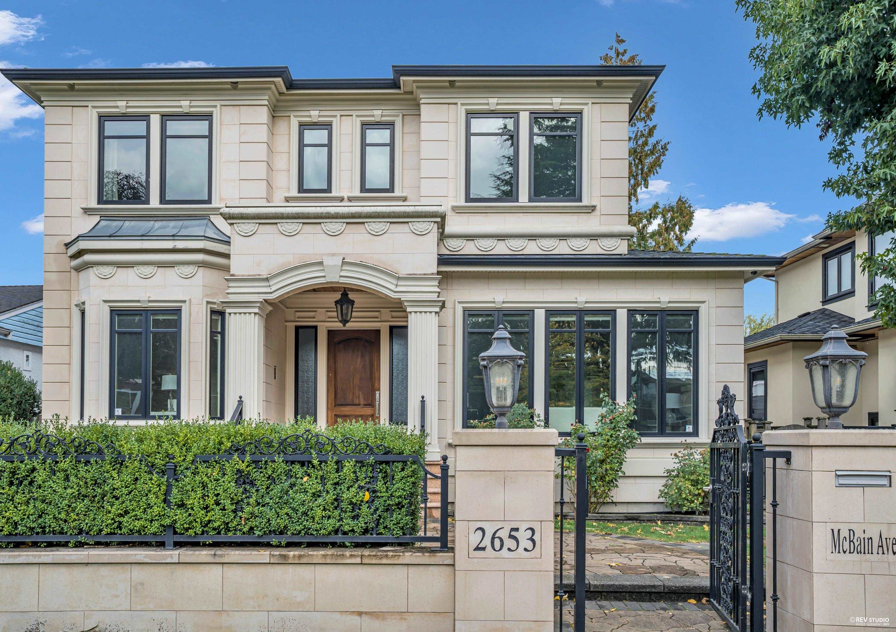 2653 MCBAIN AVENUE