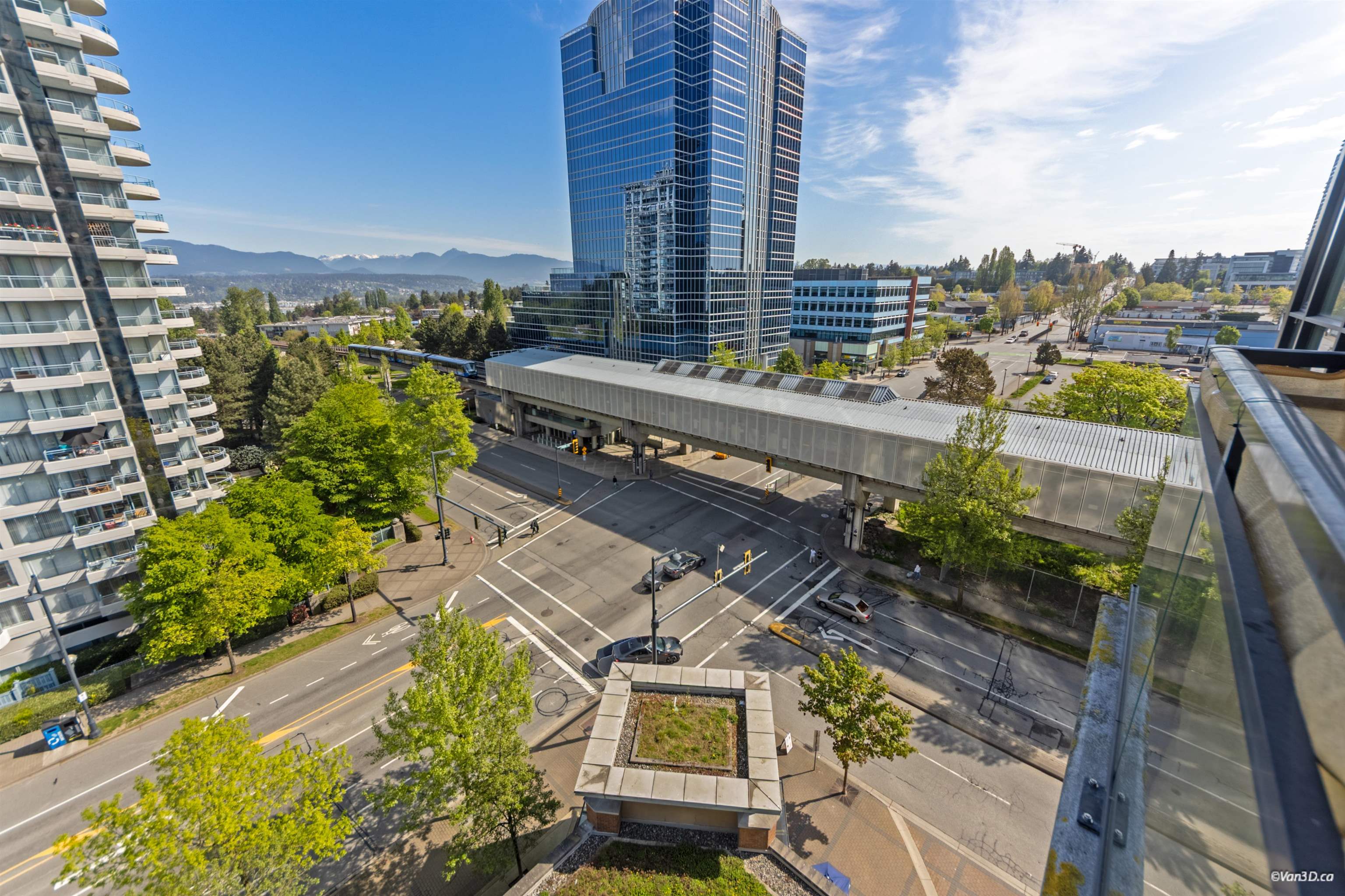 909 10777 UNIVERSITY DRIVE Unit: 909