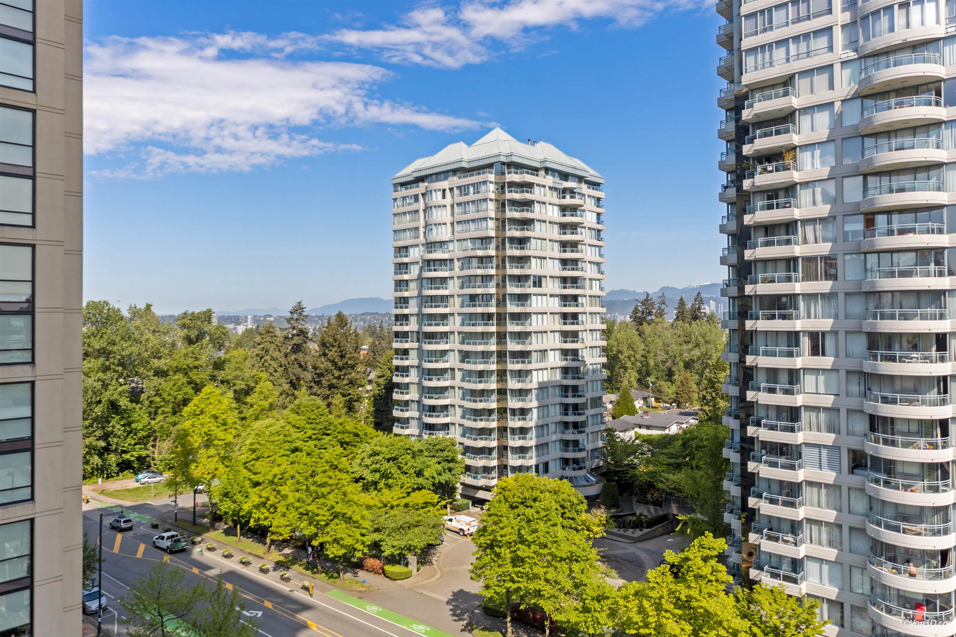 909 10777 UNIVERSITY DRIVE Unit: 909